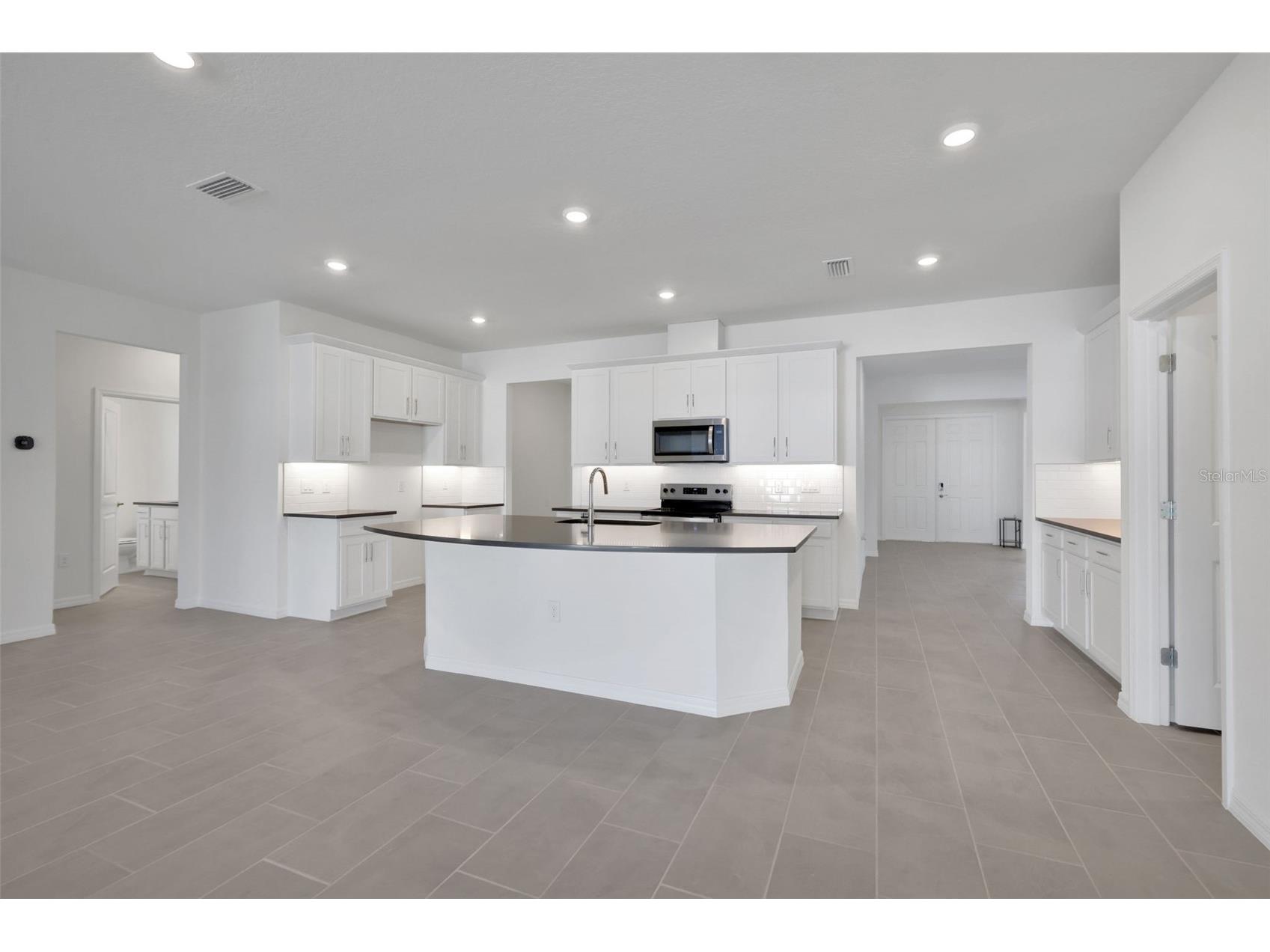 17534 Valleywood Parkway Land O Lakes FL 34638 - SEAIRE LAGOON G5112953 image3