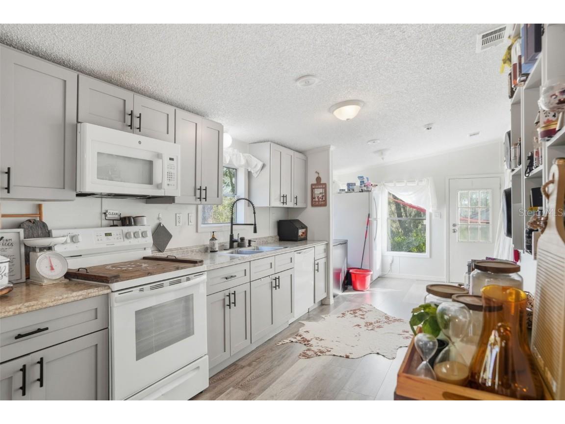 17539 Edwin Terrace Hudson FL 34667 TB8437650 image14