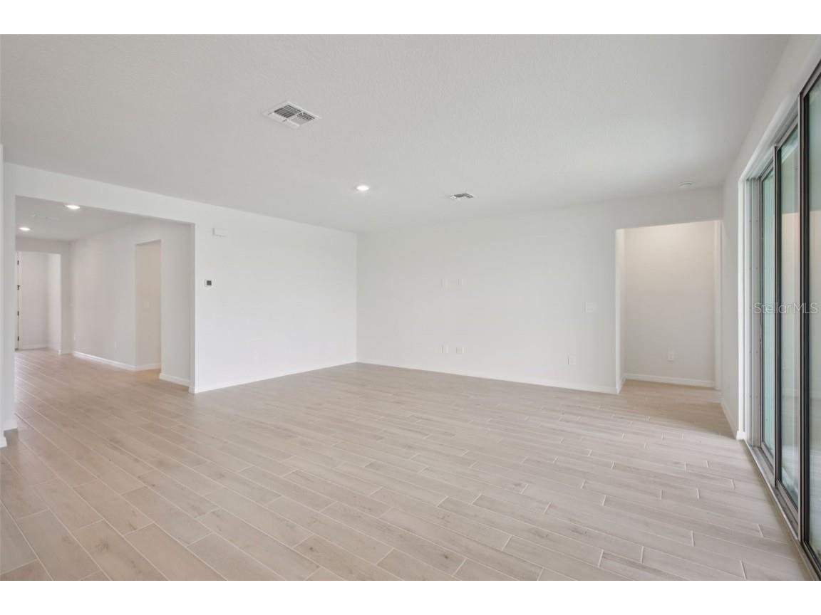 1754 Draughton Place Zephyrhills FL 33541 O6335139 image6