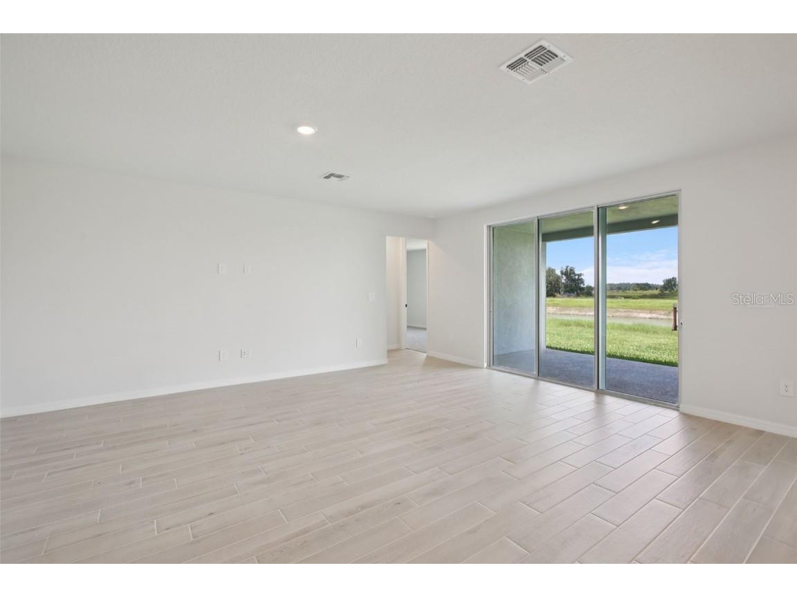 1754 Draughton Place Zephyrhills FL 33541 O6335139 image7