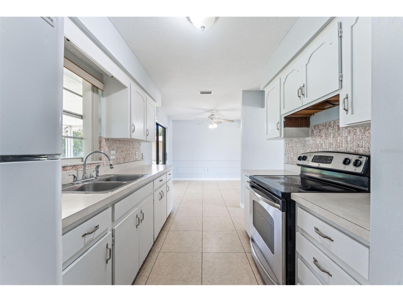 1754 Foxboro Drive Orlando FL 32812 - LAKE FRONTAGE: LAKE GILES O6419633 image15
