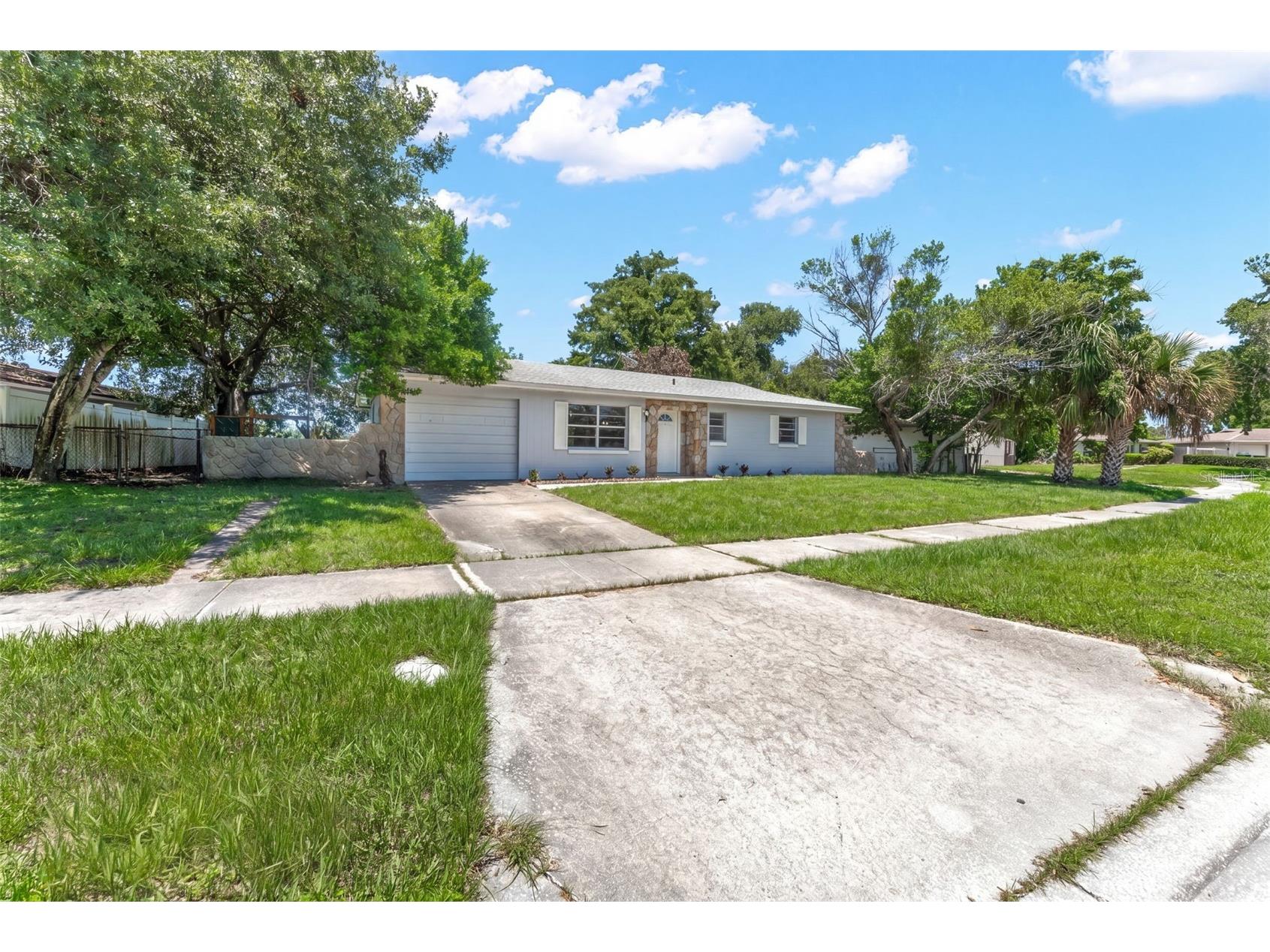 1754 Foxboro Drive Orlando FL 32812 - LAKE FRONTAGE: LAKE GILES O6419633 image3
