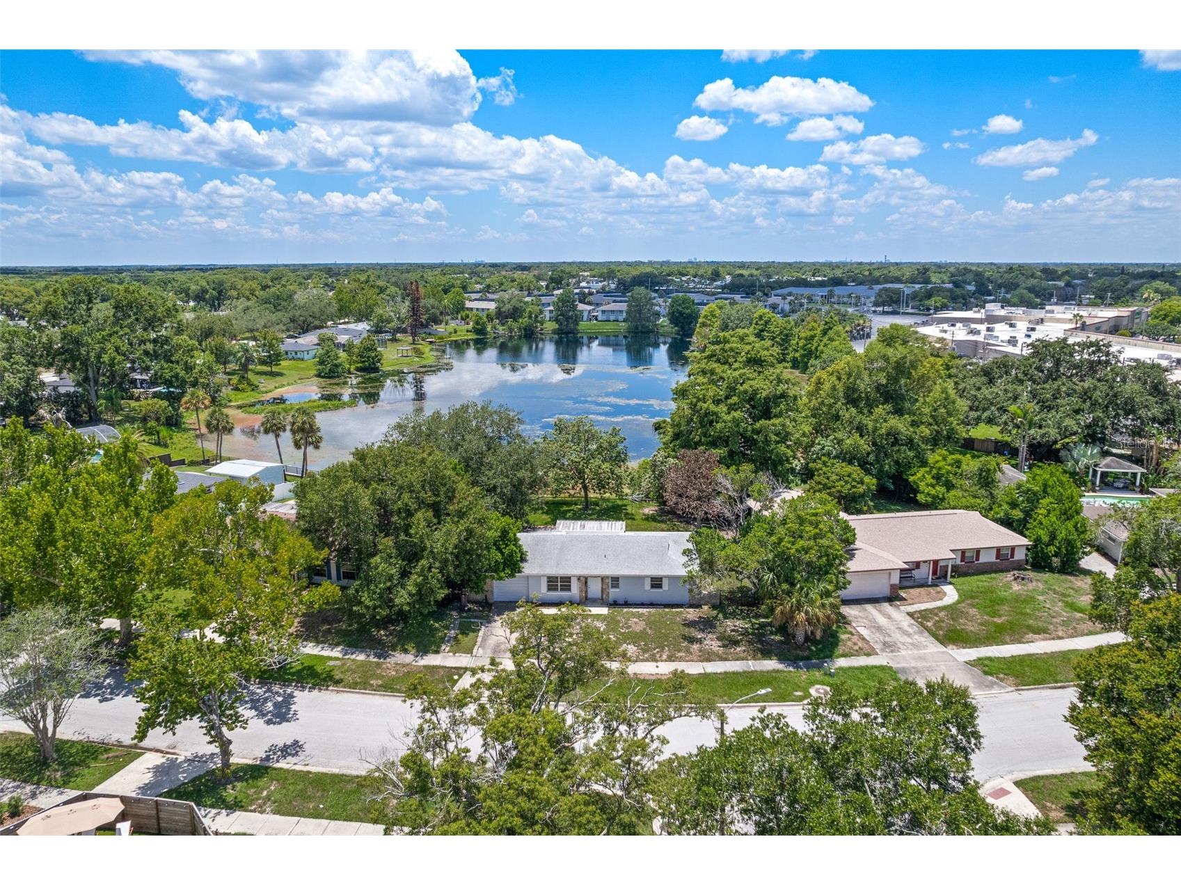 1754 Foxboro Drive Orlando FL 32812 - LAKE FRONTAGE: LAKE GILES O6419633 image36