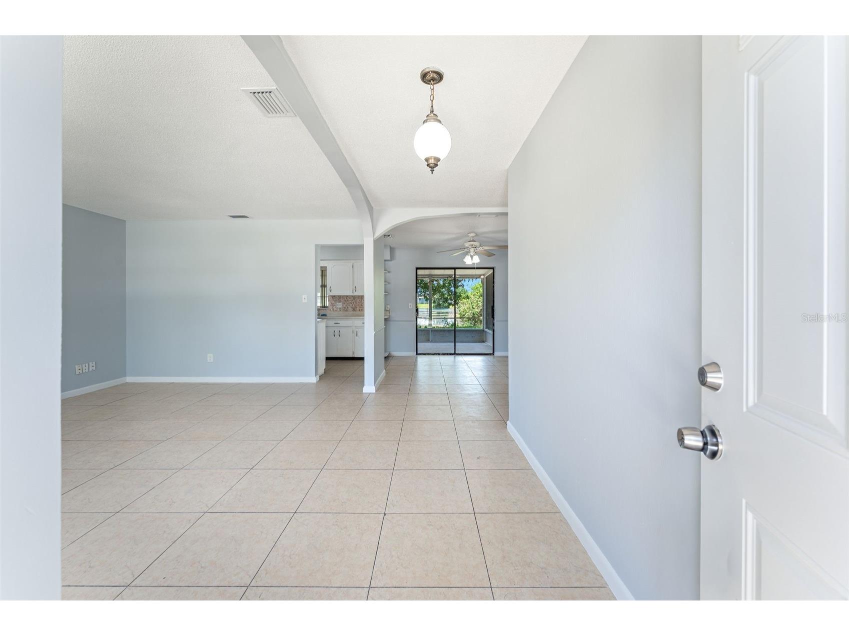 1754 Foxboro Drive Orlando FL 32812 - LAKE FRONTAGE: LAKE GILES O6419633 image4