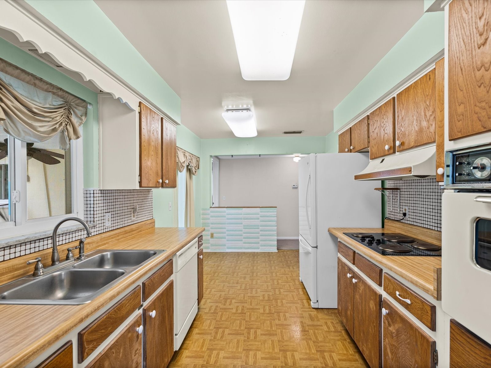 1754 Great Brikhill Road Clearwater FL 33755 TB8515430 image10
