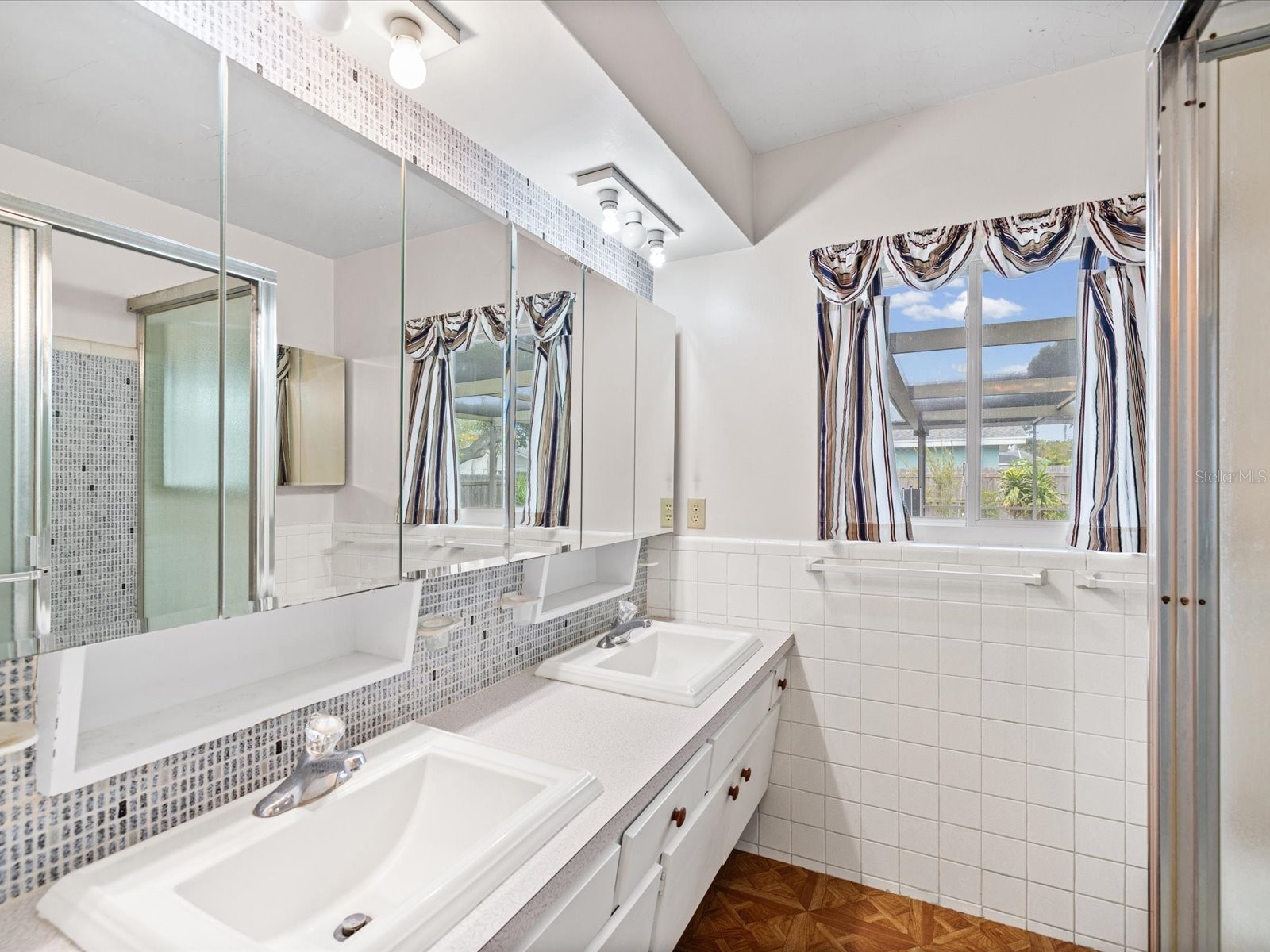 1754 Great Brikhill Road Clearwater FL 33755 TB8515430 image17