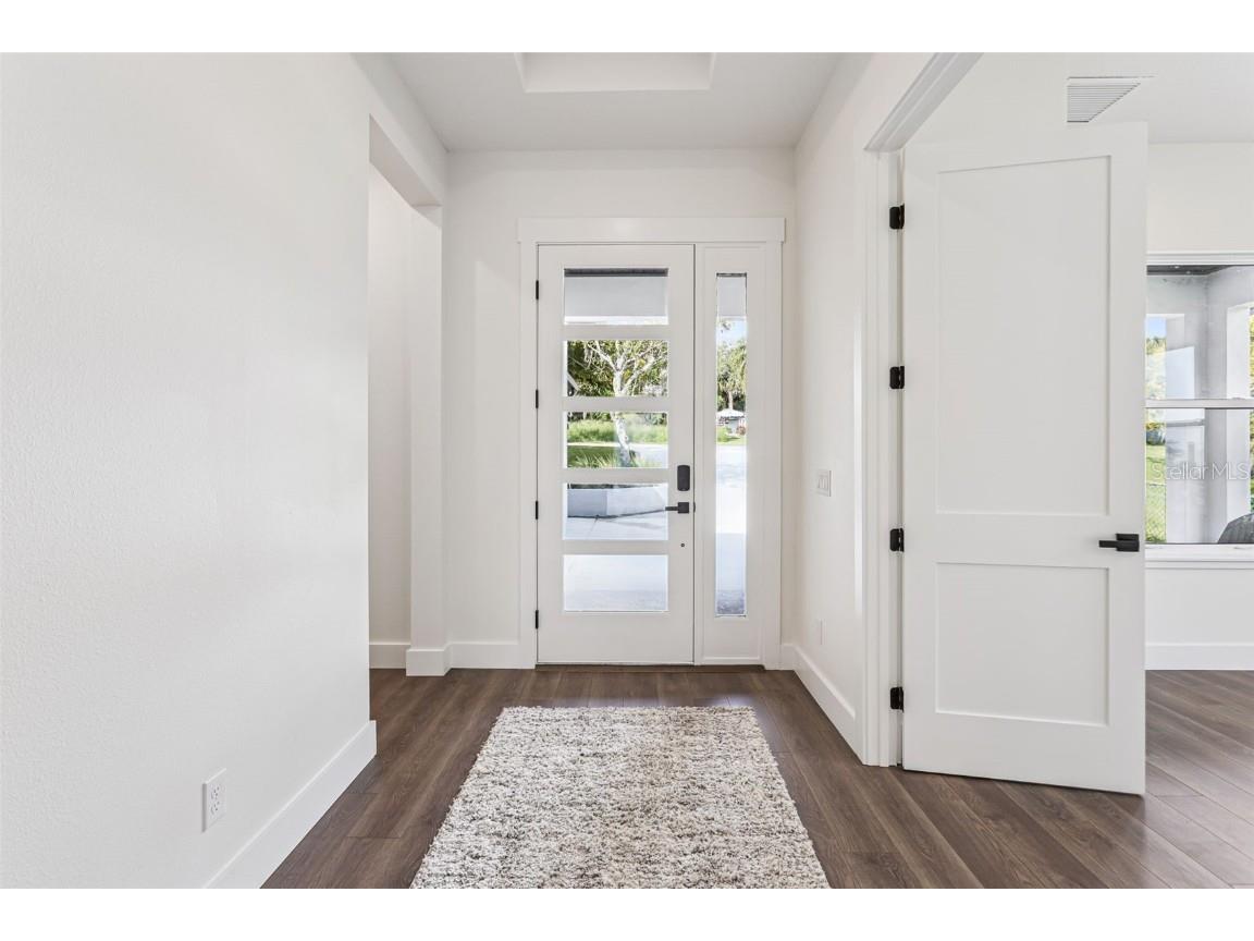 17540 Third Street Montverde FL 34756 - LAKE APOPKA G5103645 image10