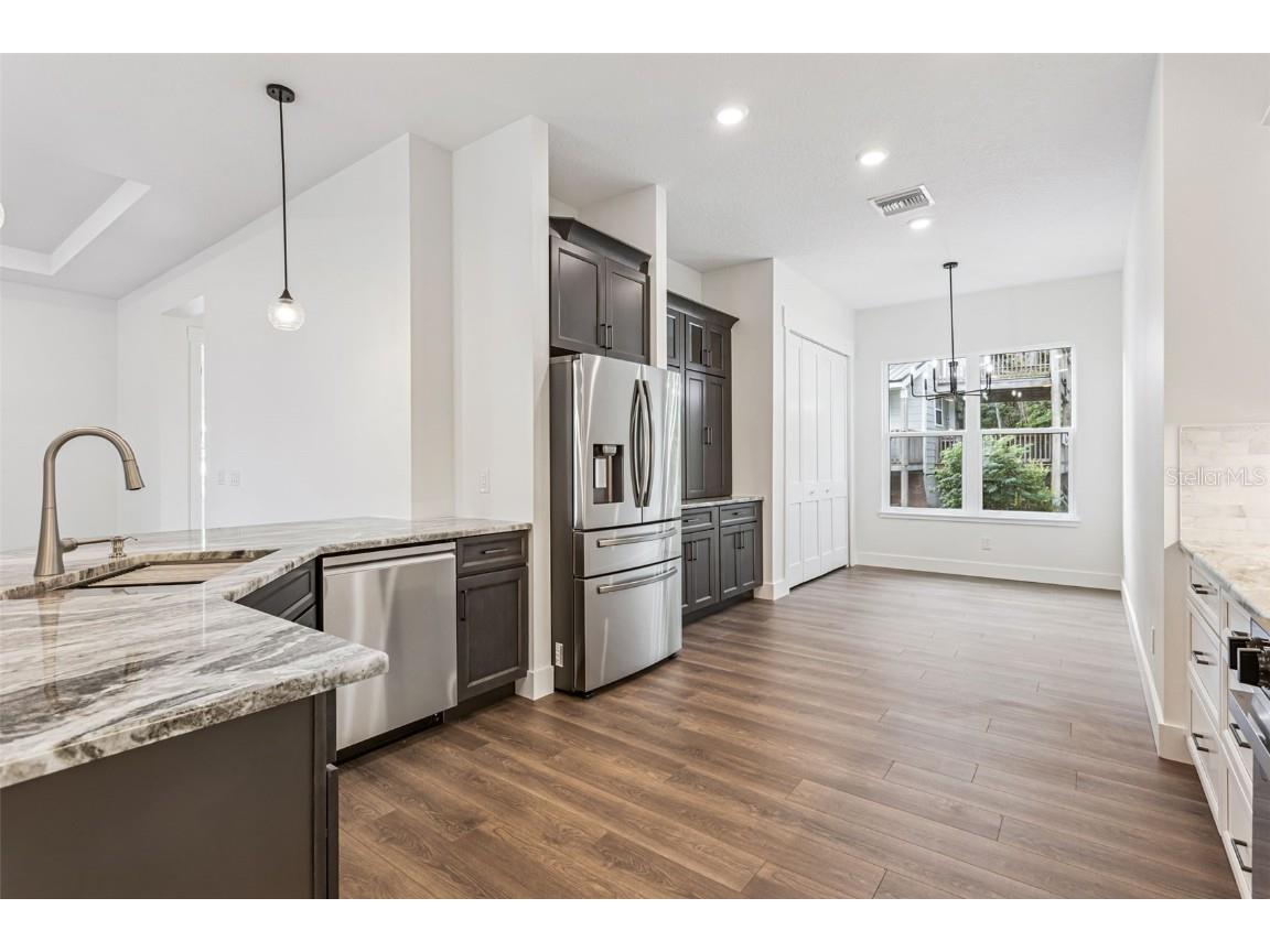 17540 Third Street Montverde FL 34756 - LAKE APOPKA G5103645 image16