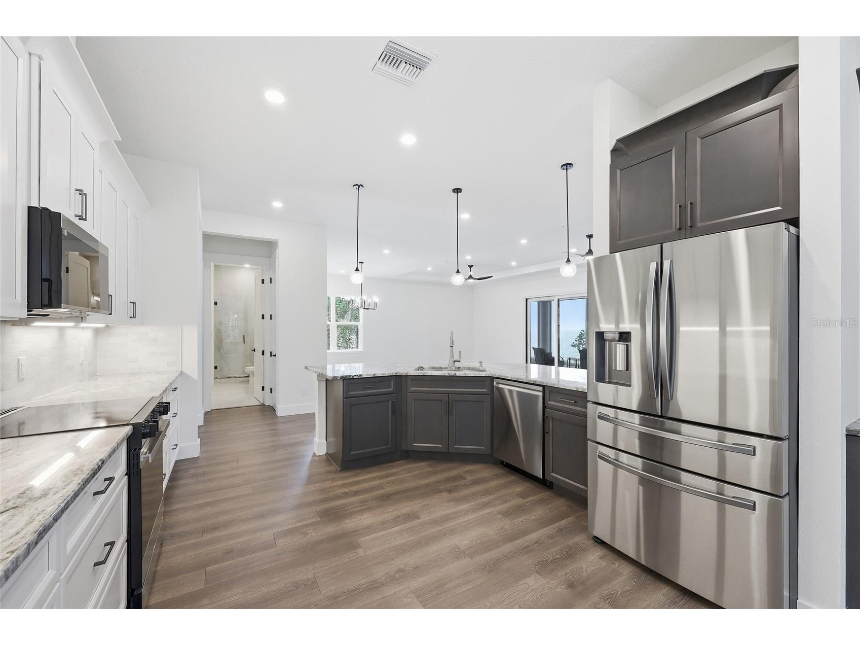 17540 Third Street Montverde FL 34756 - LAKE APOPKA O6414393 image10