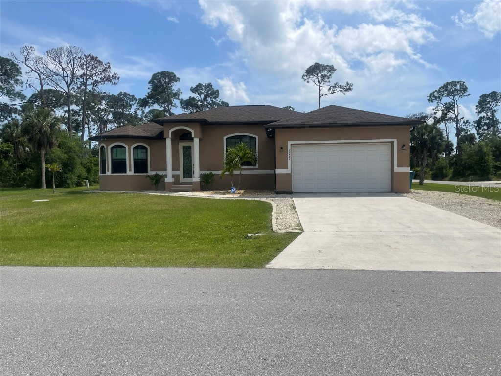 17541 Robinson Avenue Port Charlotte FL 33948 C7490484 image1