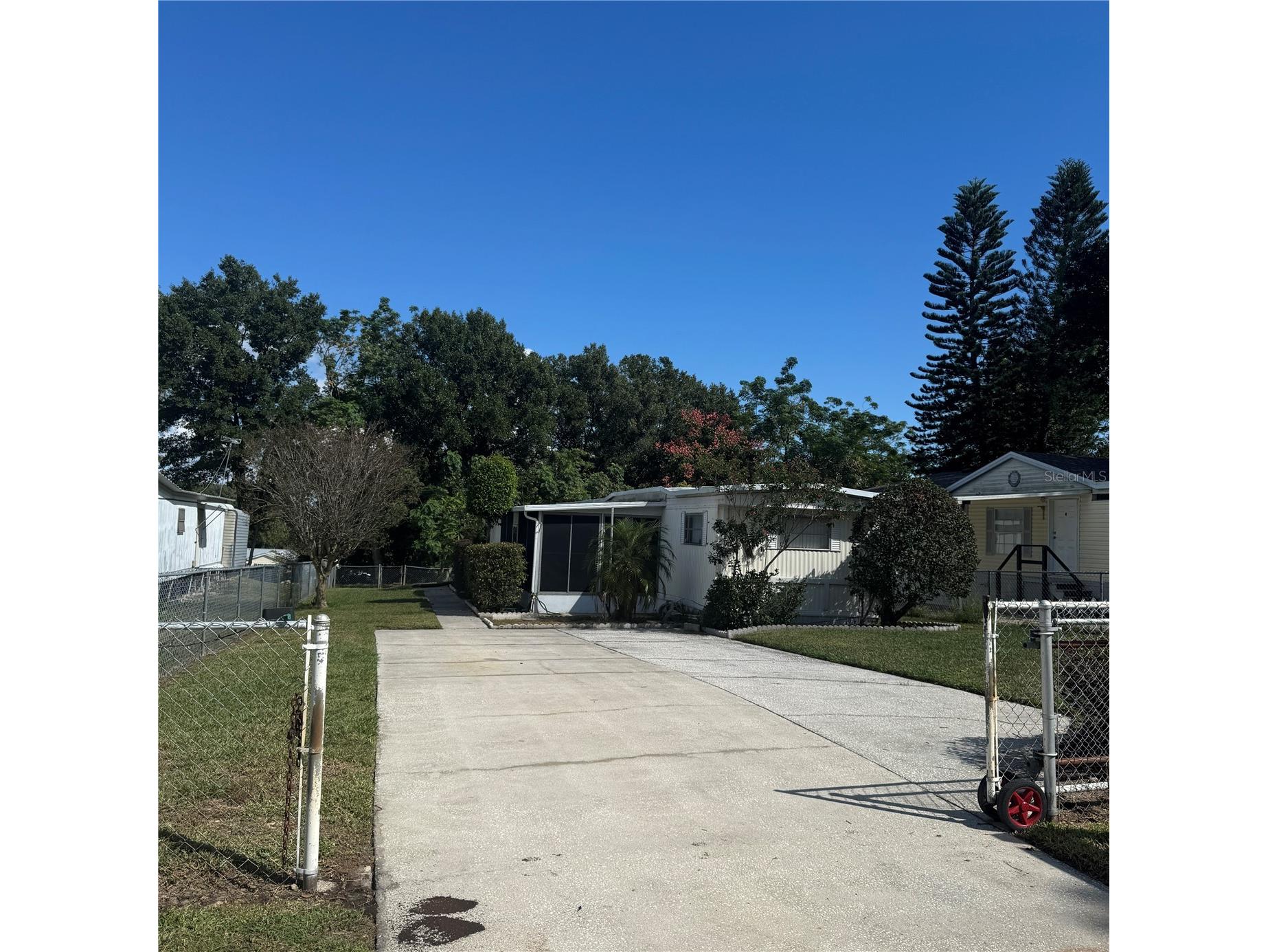 17542 Eve Drive Montverde FL 34756 O6411764 image1