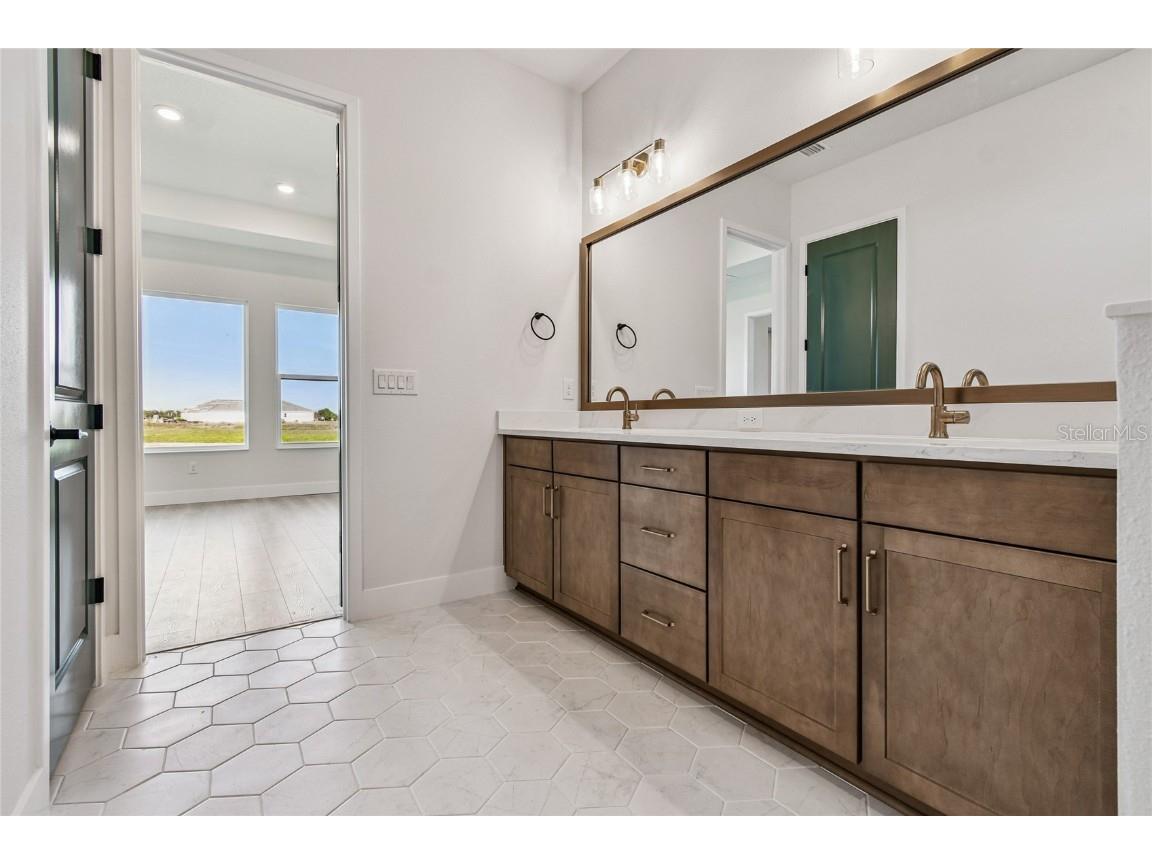 17542 Foxtail Loop Venice FL 34293 TB8431004 image28