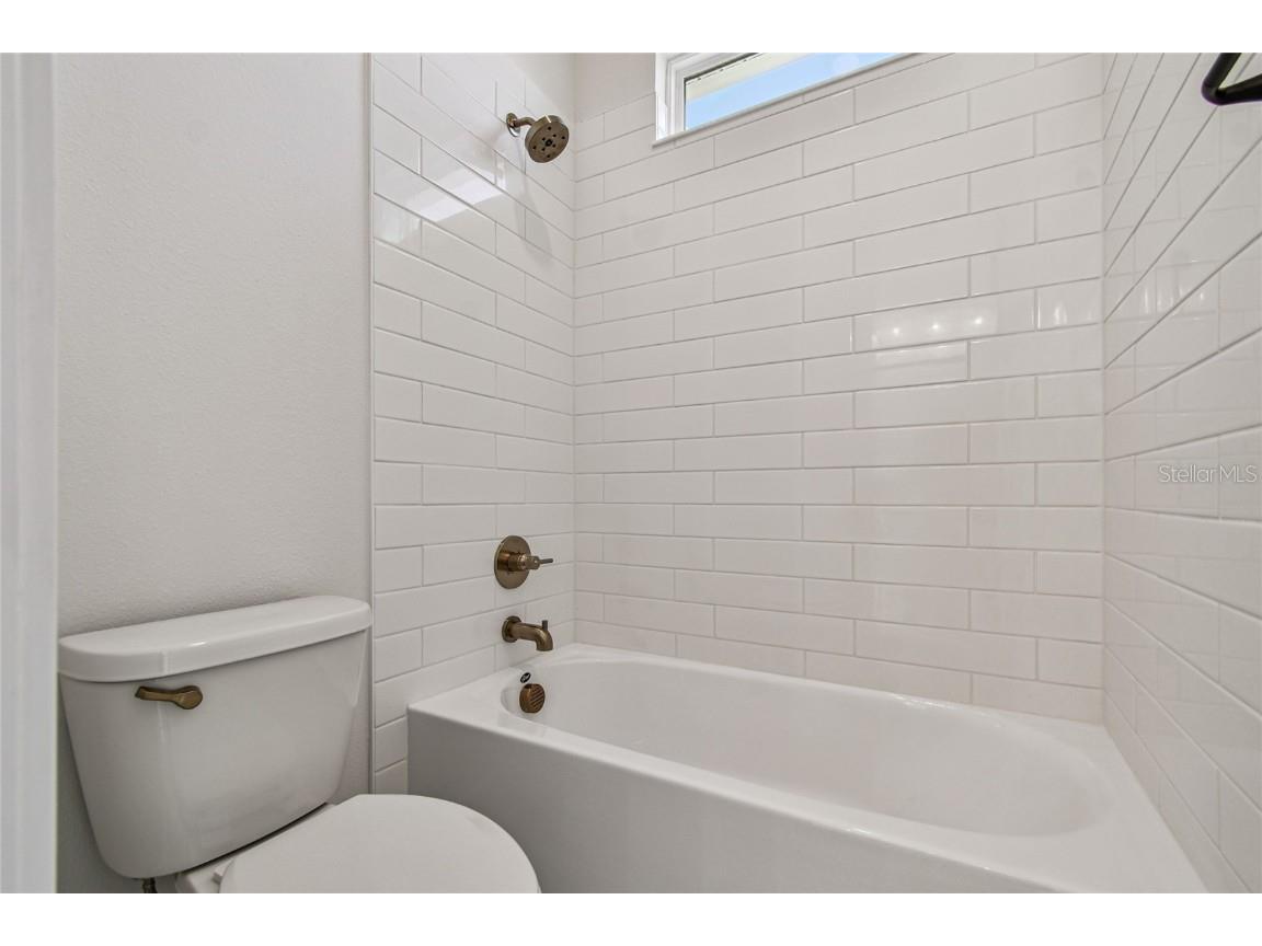 17542 Foxtail Loop Venice FL 34293 TB8431004 image36