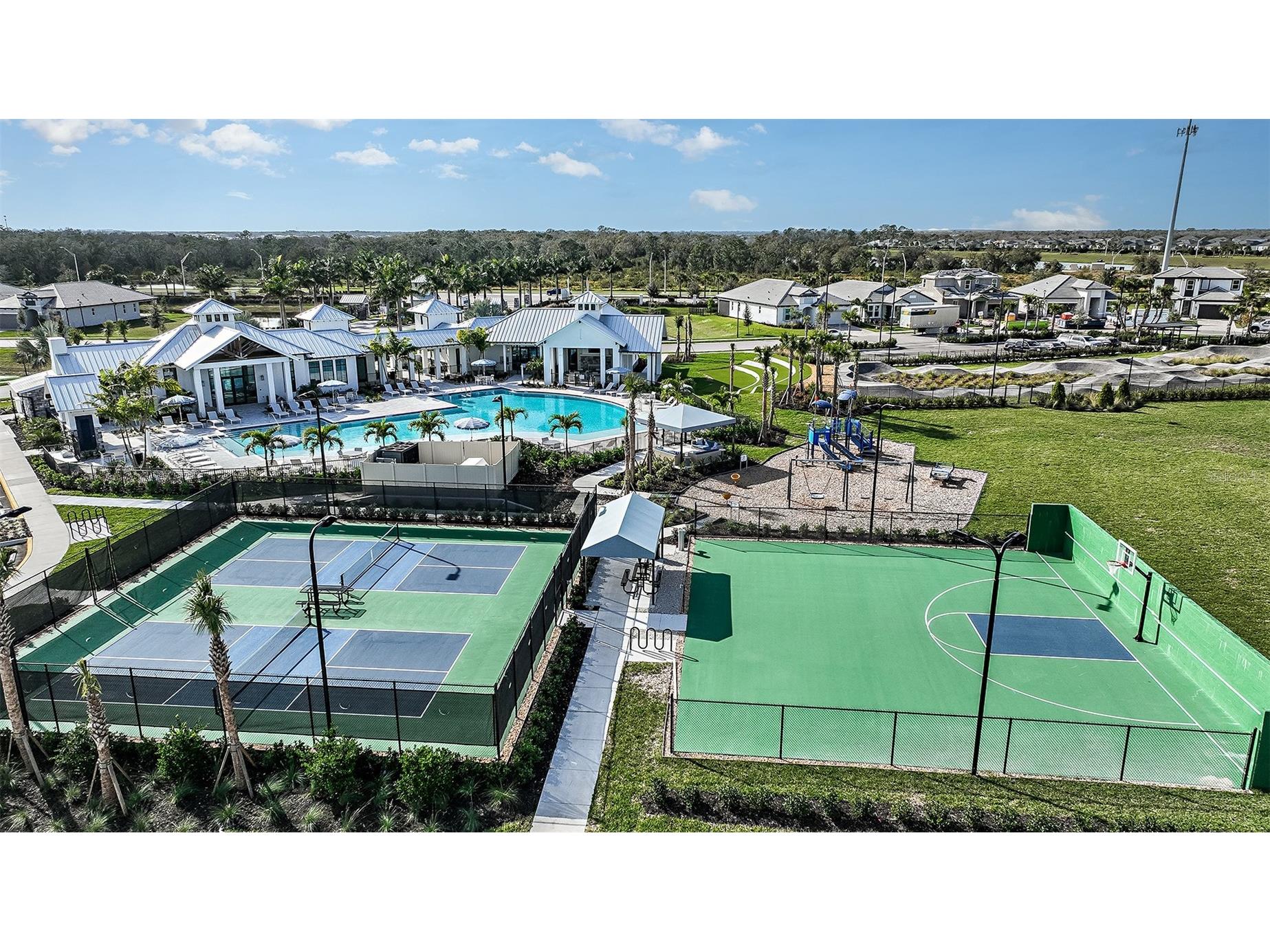 17542 Savory Mist Circle Bradenton FL 34211 R4910664 image8