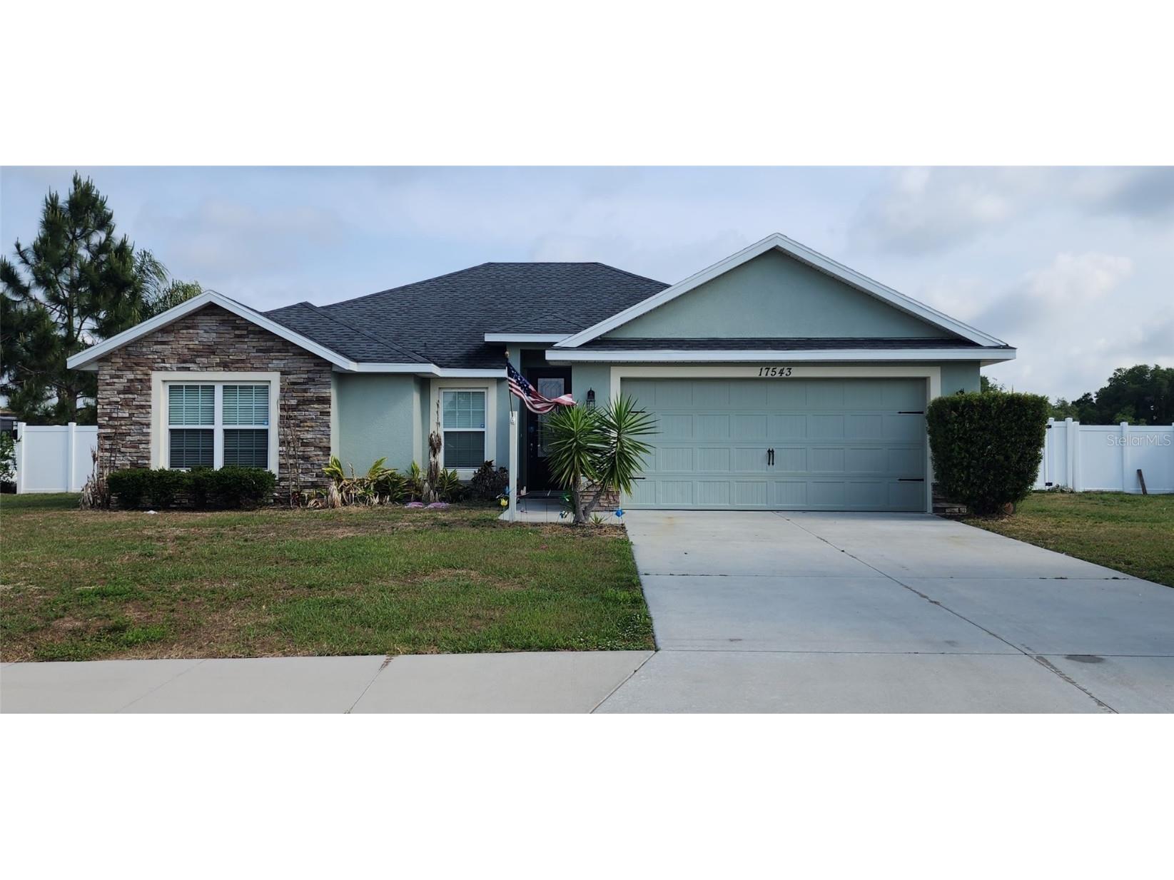 17543 Harvest Ridge Court Umatilla FL 32784 P4925234 image1