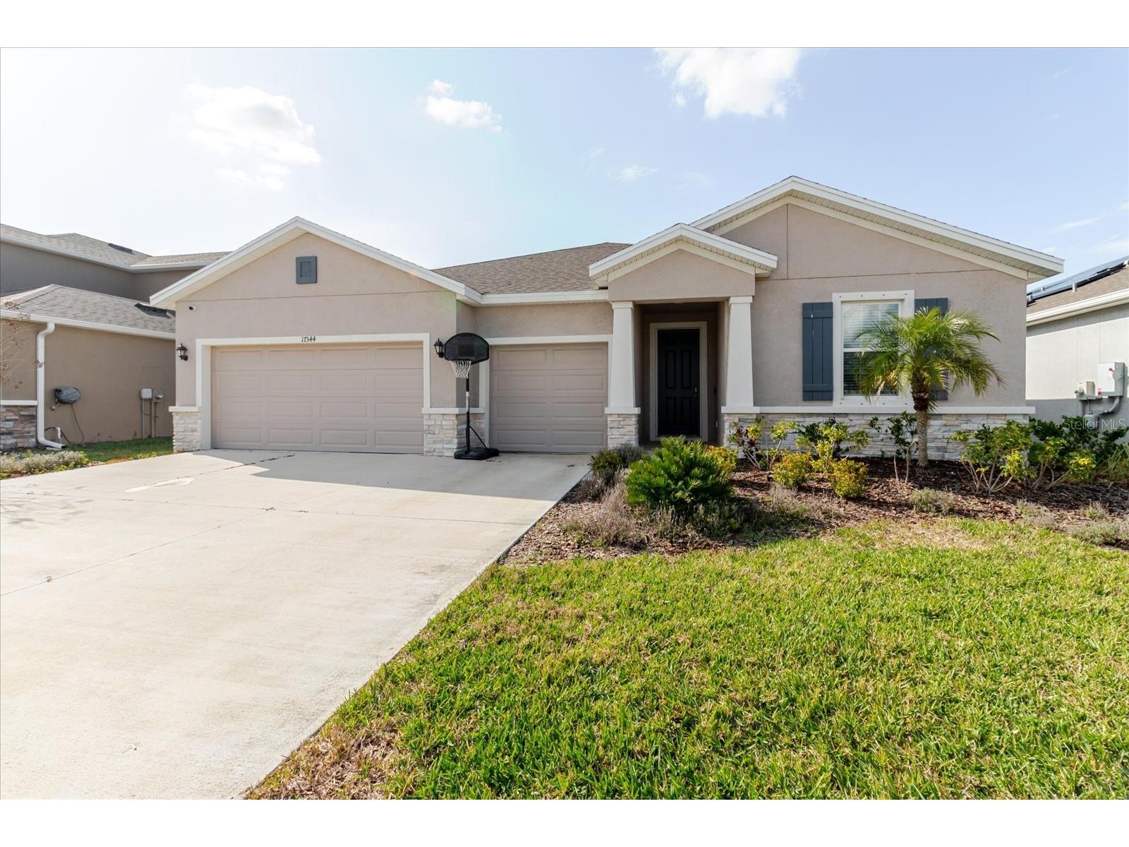 17544 Cantarina Cove Bradenton FL 34211 A4684744 image3