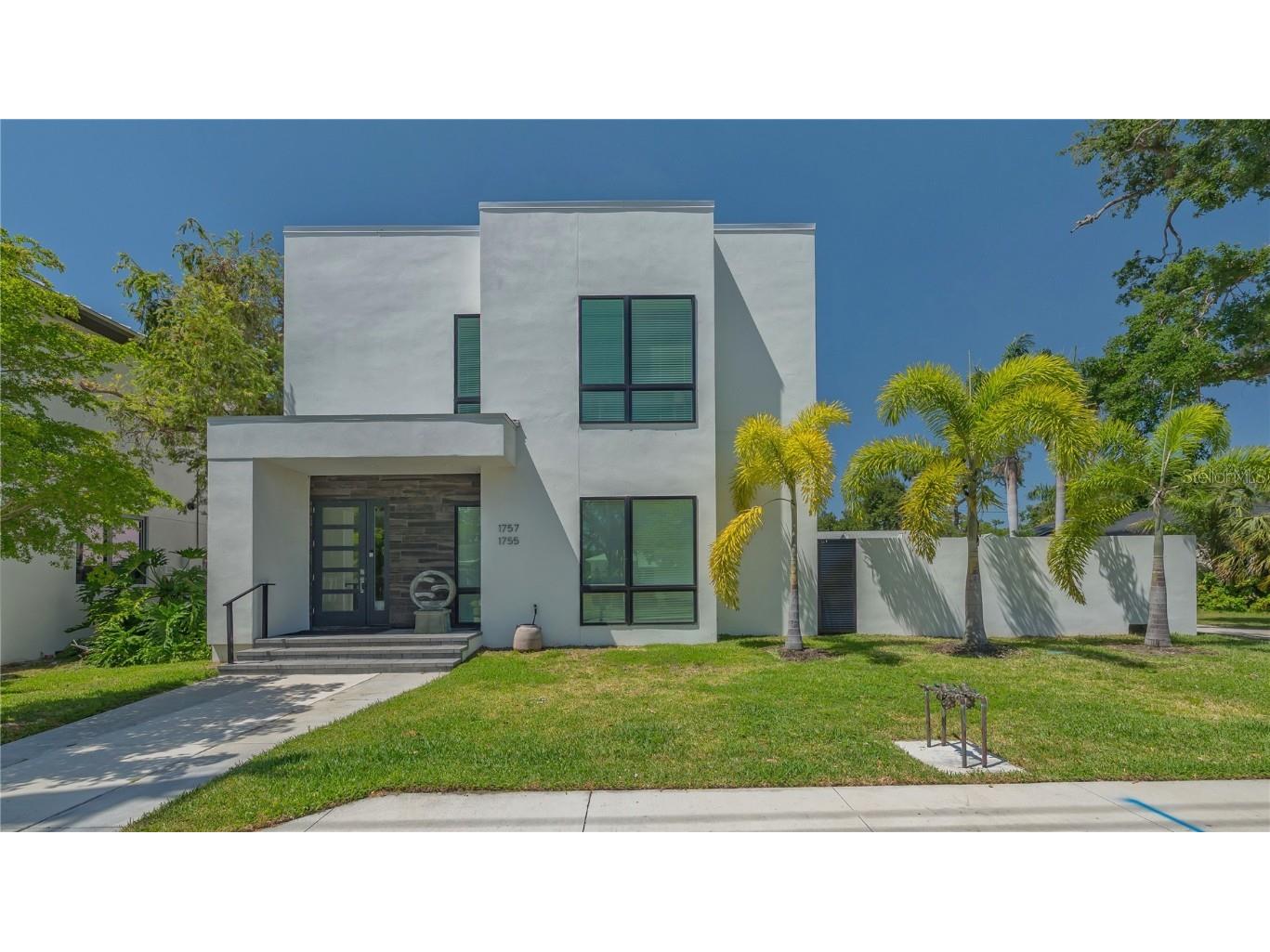 1755 7th Street Sarasota FL 34236 A4645817 image1
