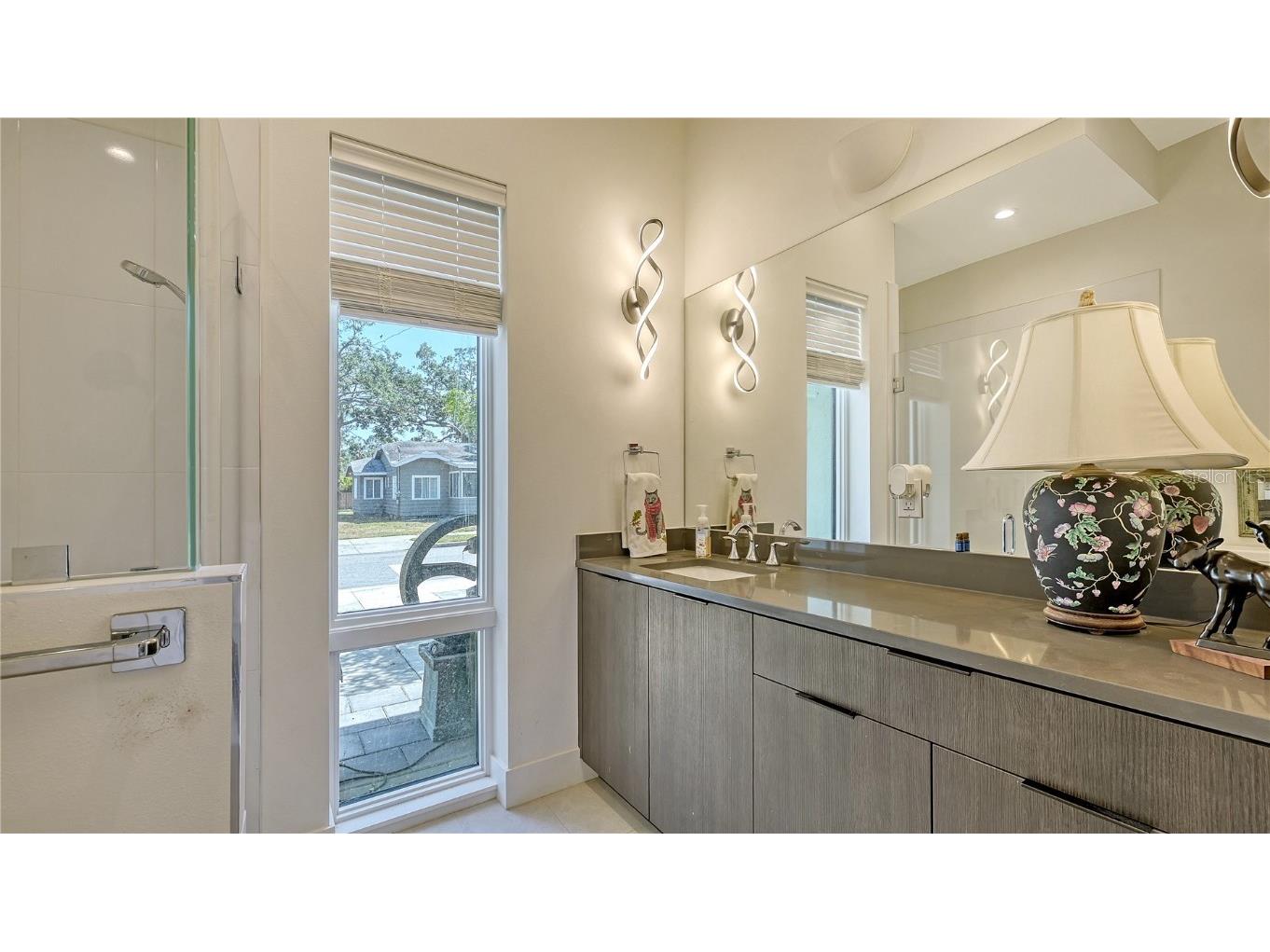 1755 7th Street Sarasota FL 34236 A4645817 image40