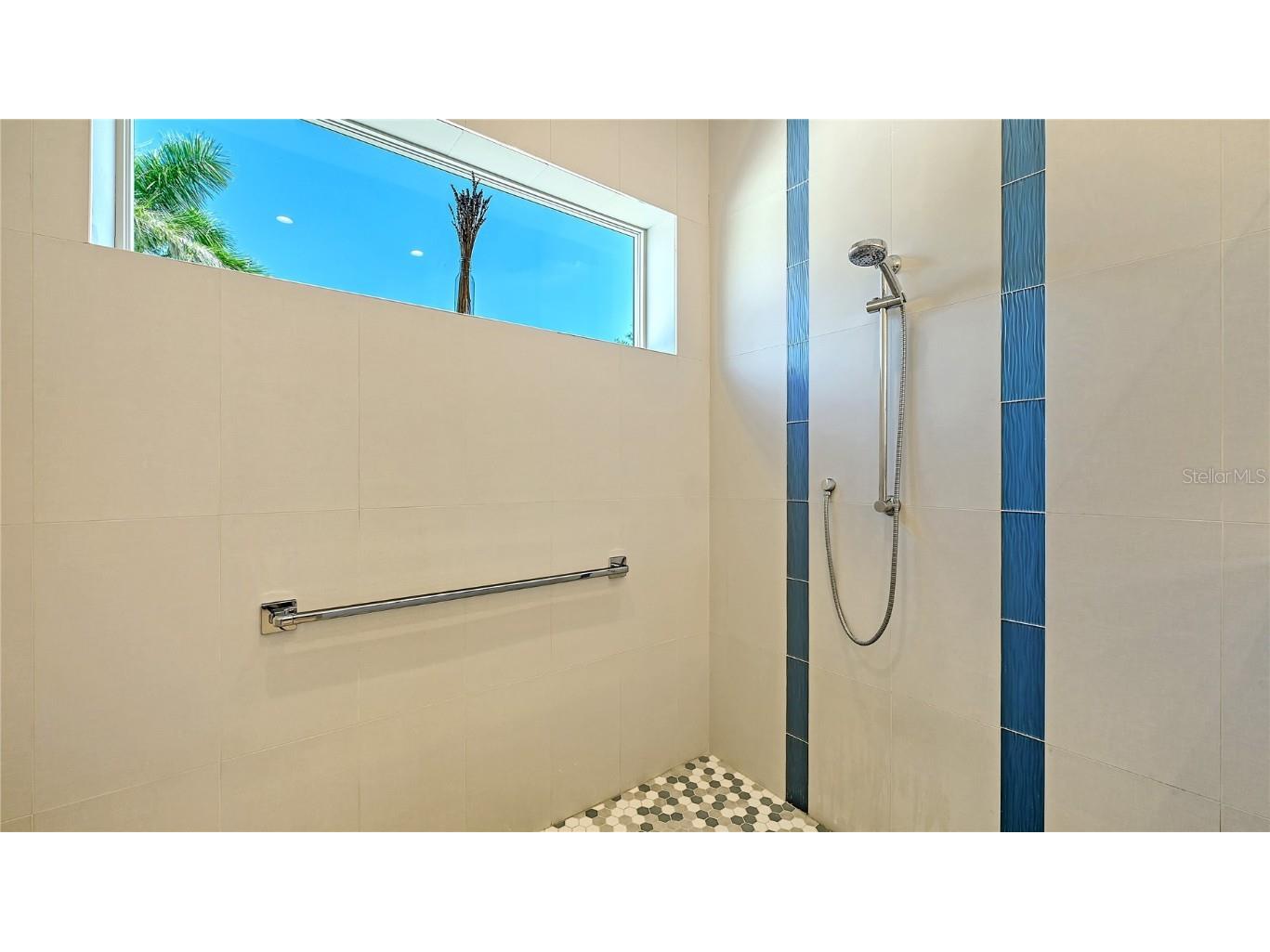 1755 7th Street Sarasota FL 34236 A4645817 image67