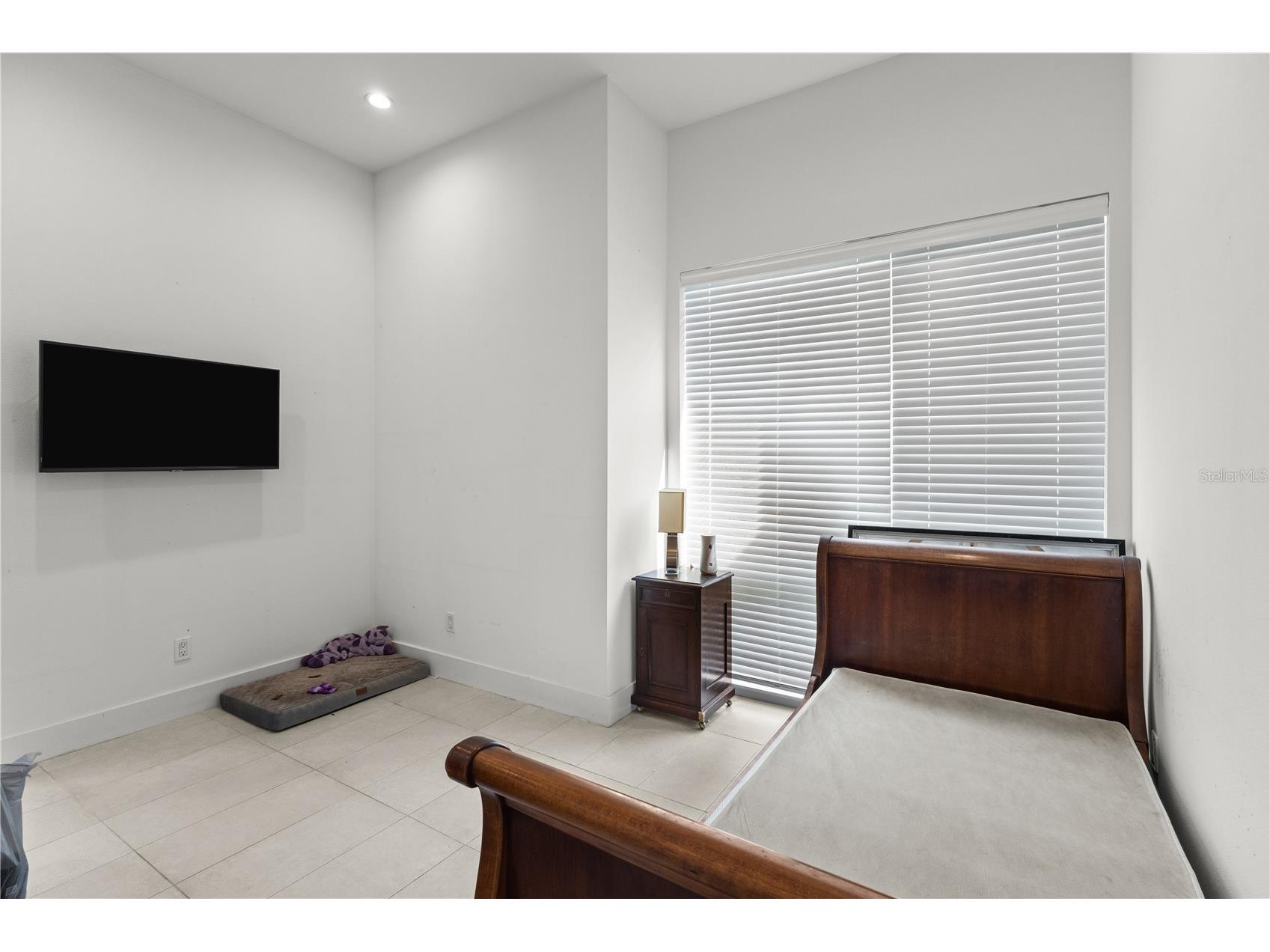 1755 7th Street Sarasota FL 34236 GC539589 image10