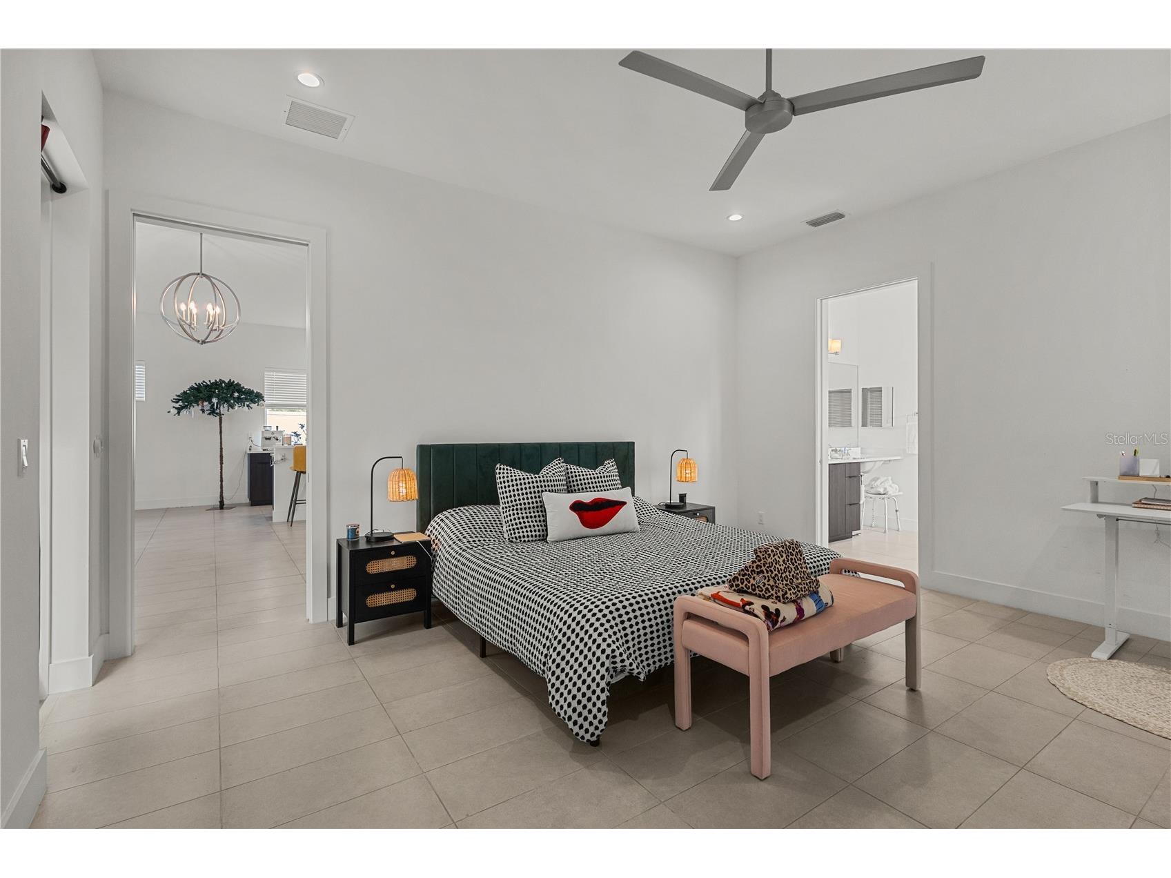 1755 7th Street Sarasota FL 34236 GC539589 image53