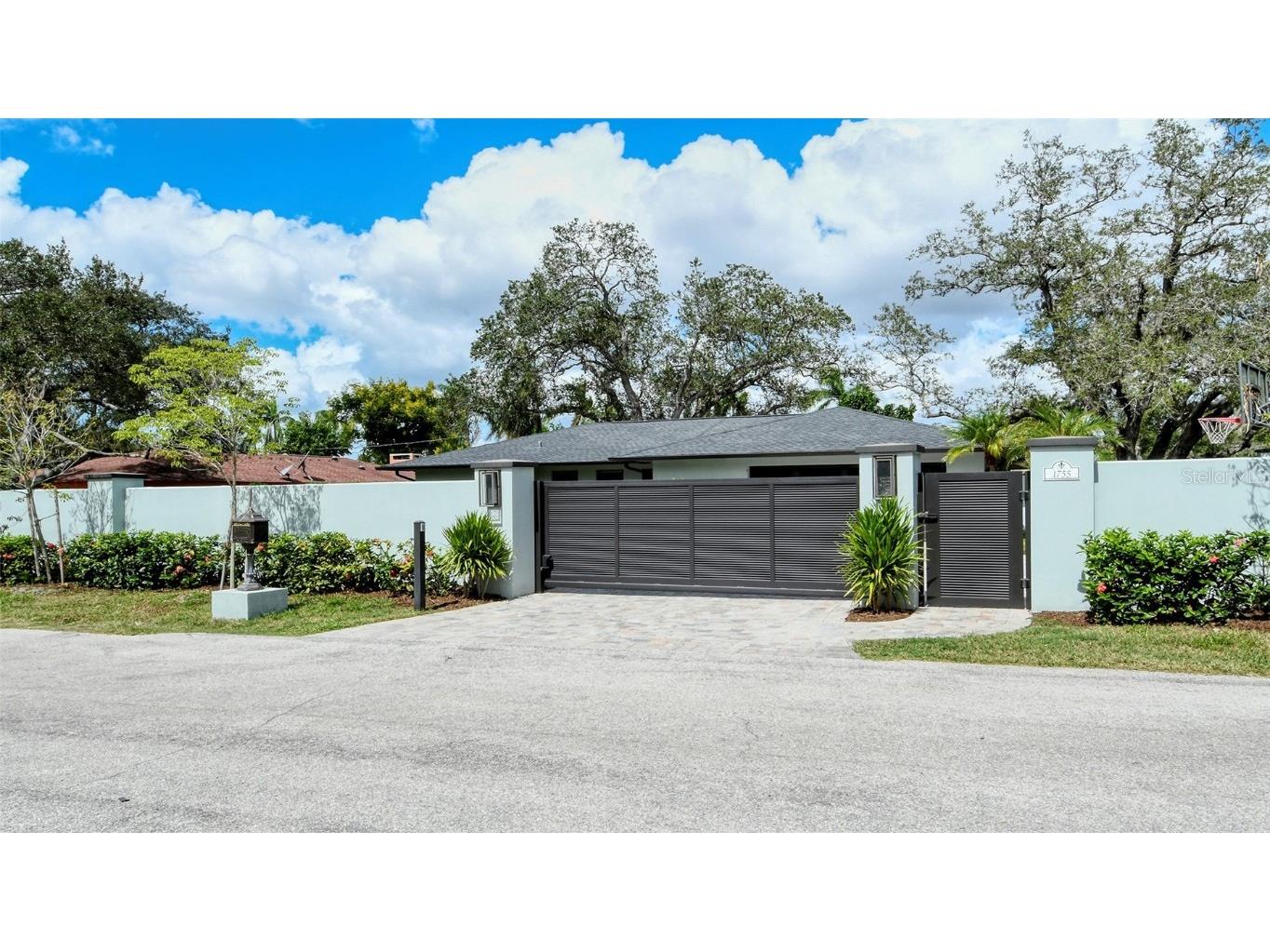 1755 Questar Lane Sarasota FL 34231 A4584616 image1