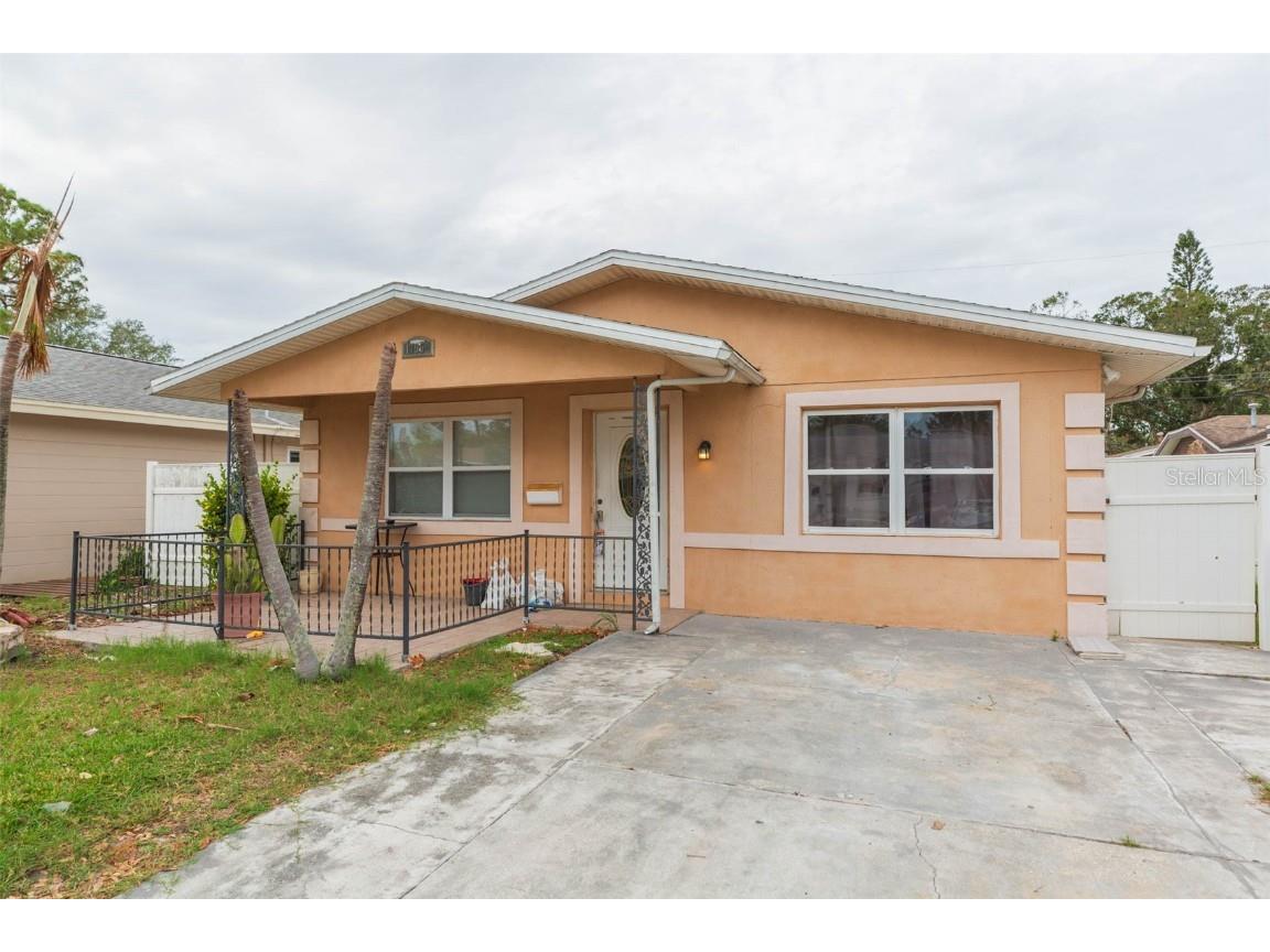 1755 Shore Acres Boulevard NE Saint Petersburg FL 33703 TB8320163 image1