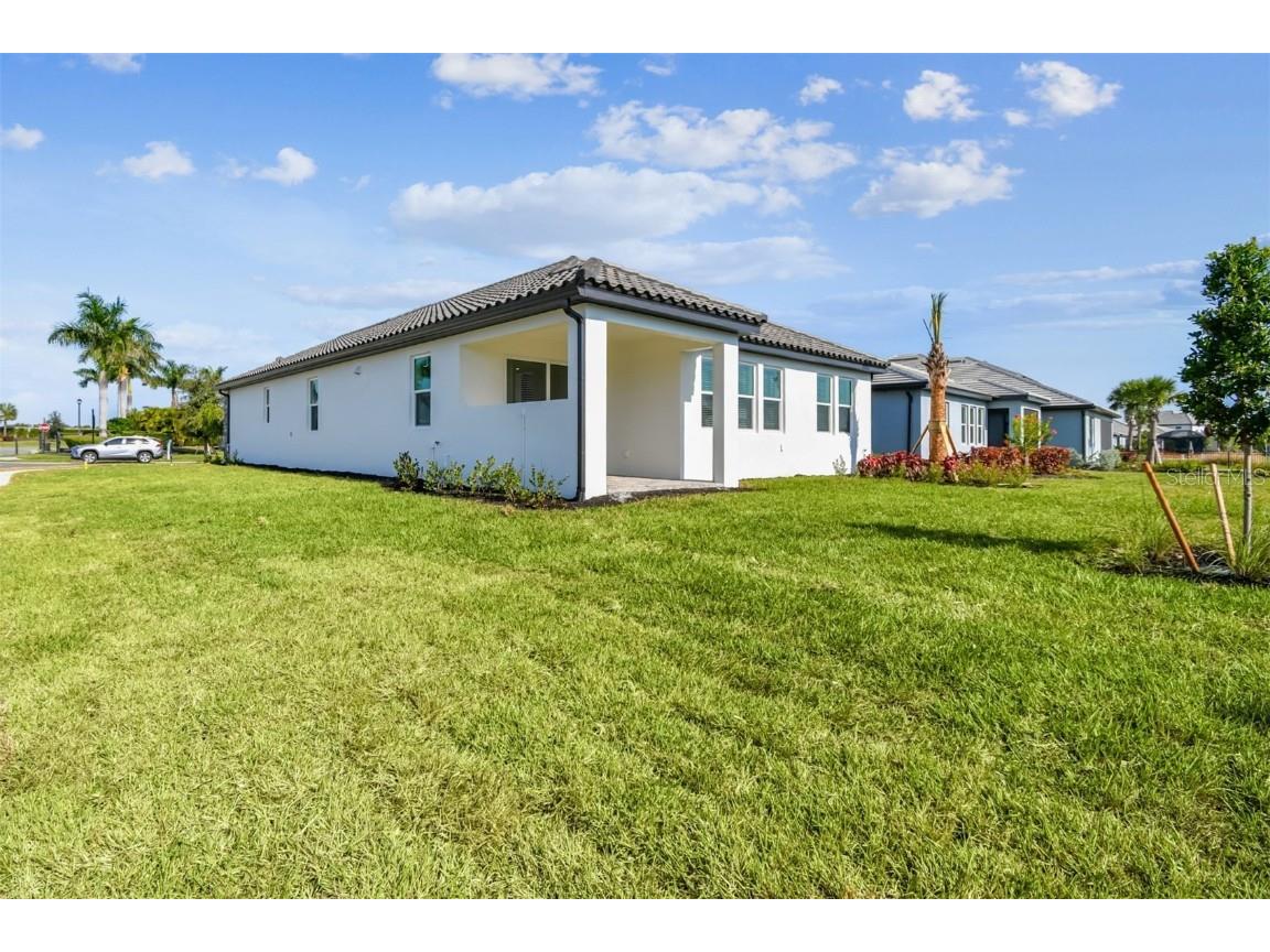 17551 Savory Mist Circle Lakewood Ranch FL 34211 R4909970 image3