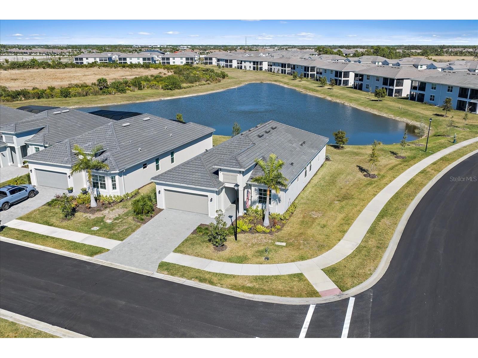 17552 Santorini Court Venice FL 34293 N6143320 image2