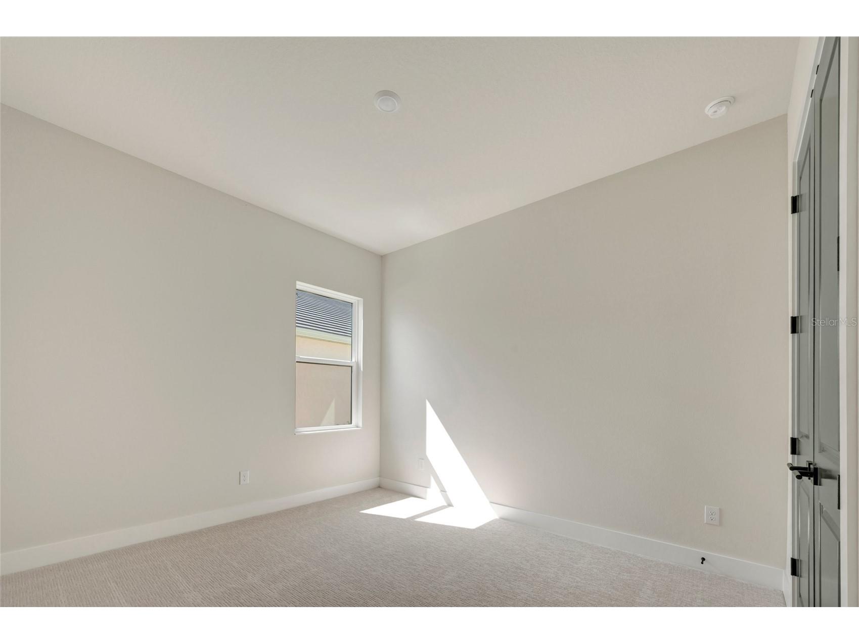 17553 Foxtail Loop Venice FL 34293 TB8501084 image21