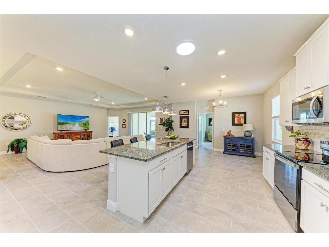 17555 Cantarina Cove Bradenton FL 34211 A4649592 image25