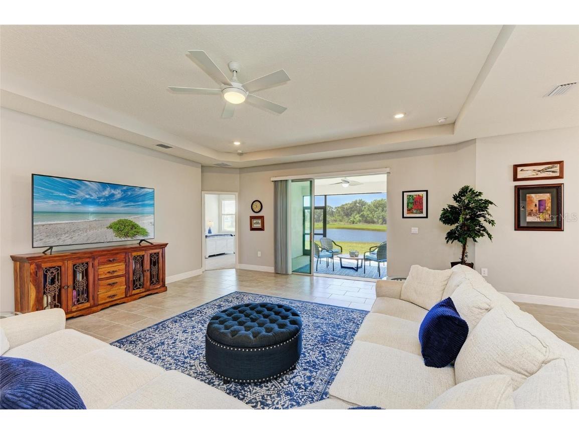 17555 Cantarina Cove Bradenton FL 34211 A4649592 image29