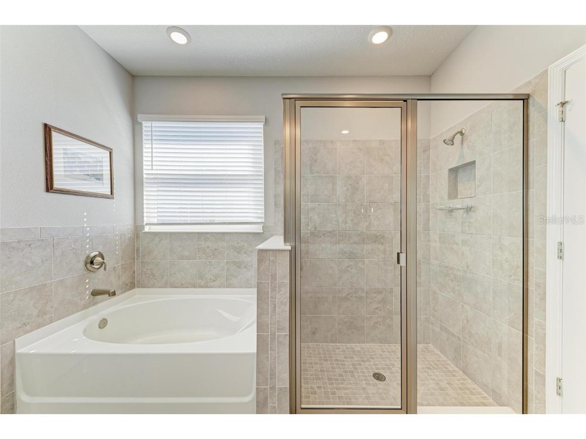 17555 Cantarina Cove Bradenton FL 34211 A4649592 image49