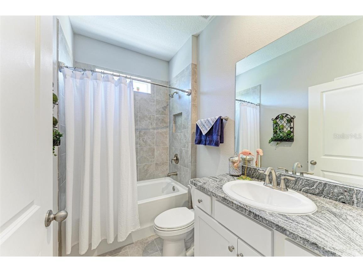 17555 Cantarina Cove Bradenton FL 34211 A4649592 image55