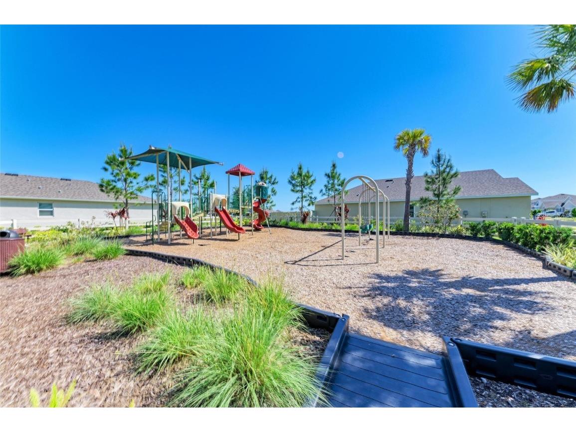 17555 Cantarina Cove Bradenton FL 34211 A4649592 image82