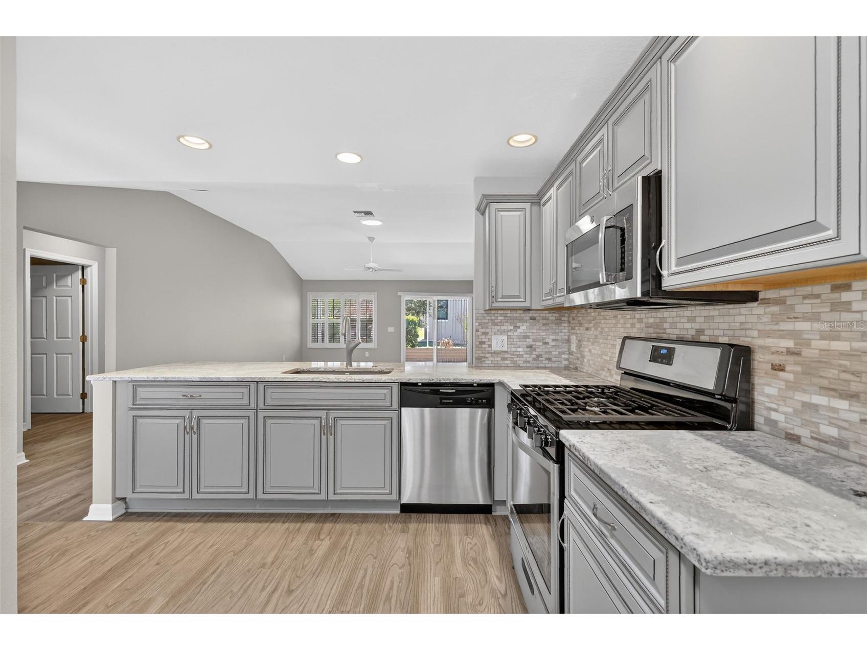 17559 SE 81st Parnassus Court The Villages FL 32162 G5109566 image14
