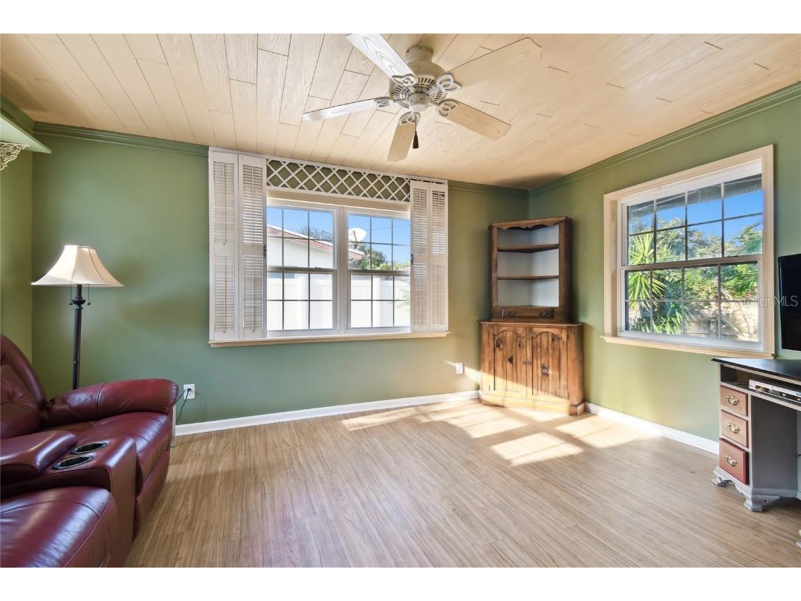 1756 Ashton Abbey Road Clearwater FL 33755 TB8310234 image17