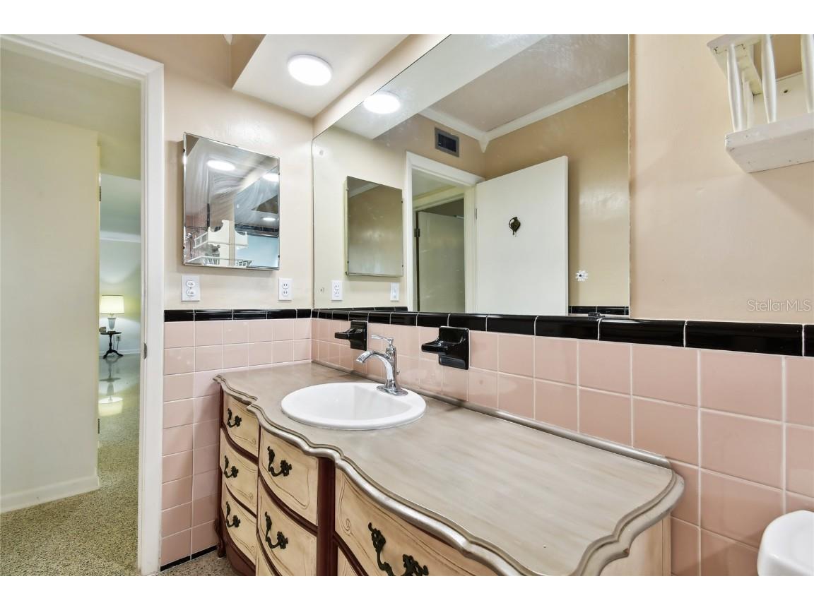 1756 Ashton Abbey Road Clearwater FL 33755 TB8310234 image22