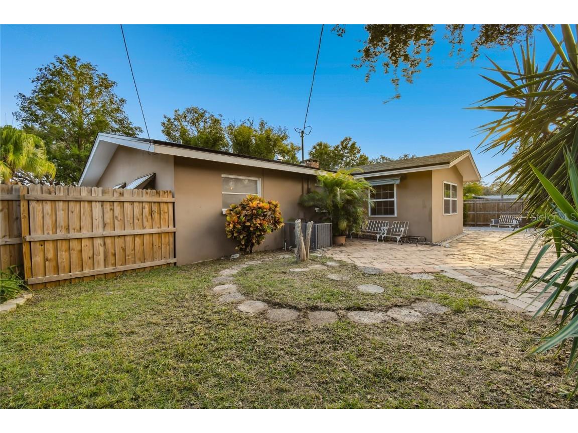 1756 Ashton Abbey Road Clearwater FL 33755 TB8310234 image34