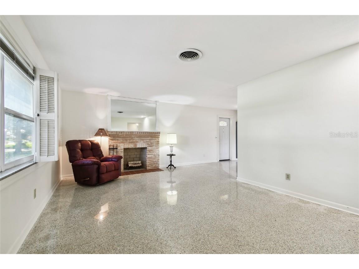 1756 Ashton Abbey Road Clearwater FL 33755 TB8310234 image8