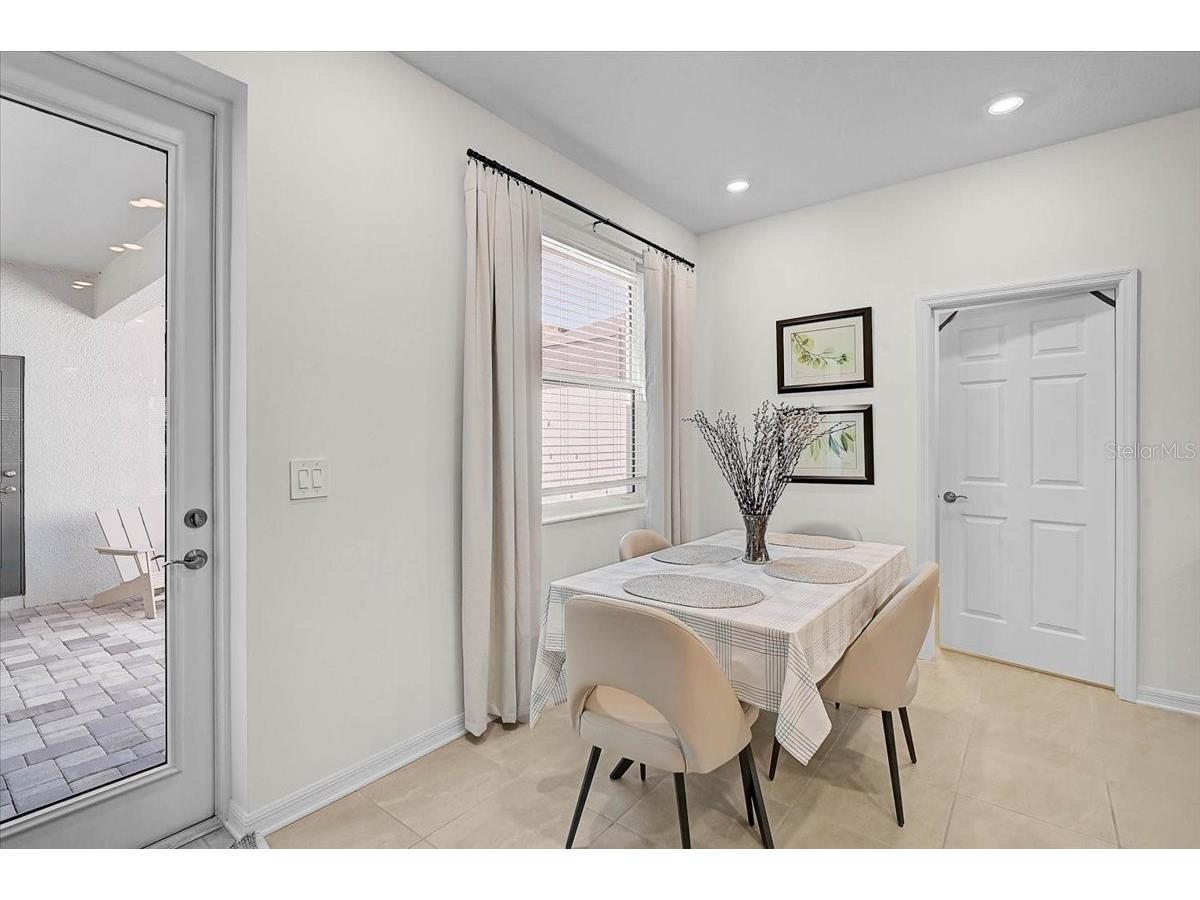 1756 Cleat Lane Sarasota FL 34240 A4694470 image14