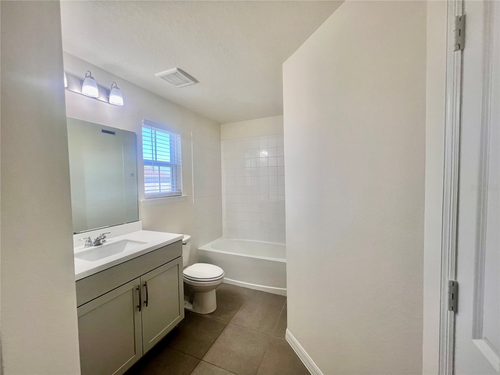 1756 Stamen Drive Kissimmee FL 34744 TB8475839 image27