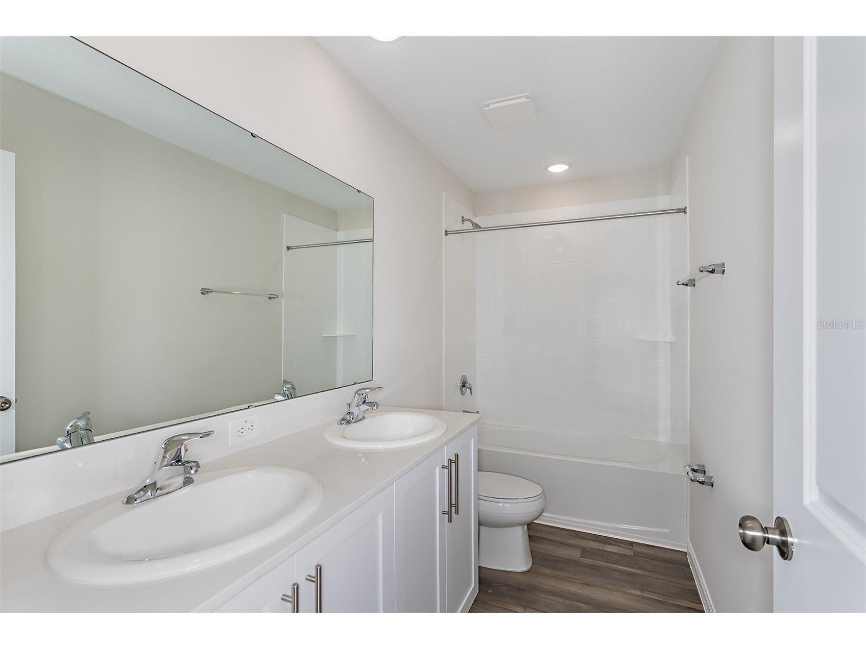 1756 Vanilla Street Haines City FL 33844 TB8500504 image17