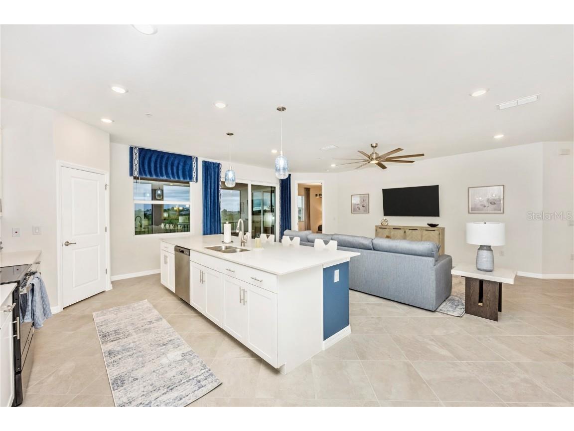 17560 Boracay Court #201 Venice FL 34293 N6140929 image9