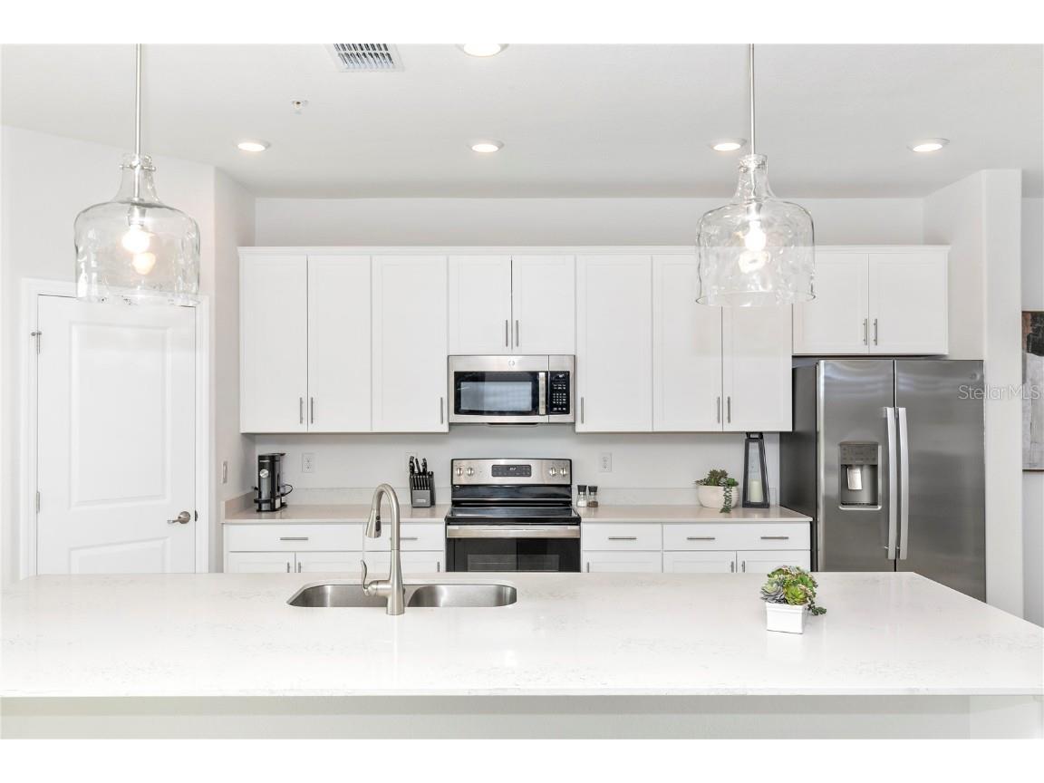 17560 Boracay Court #202 Venice FL 34293 N6137372 image13