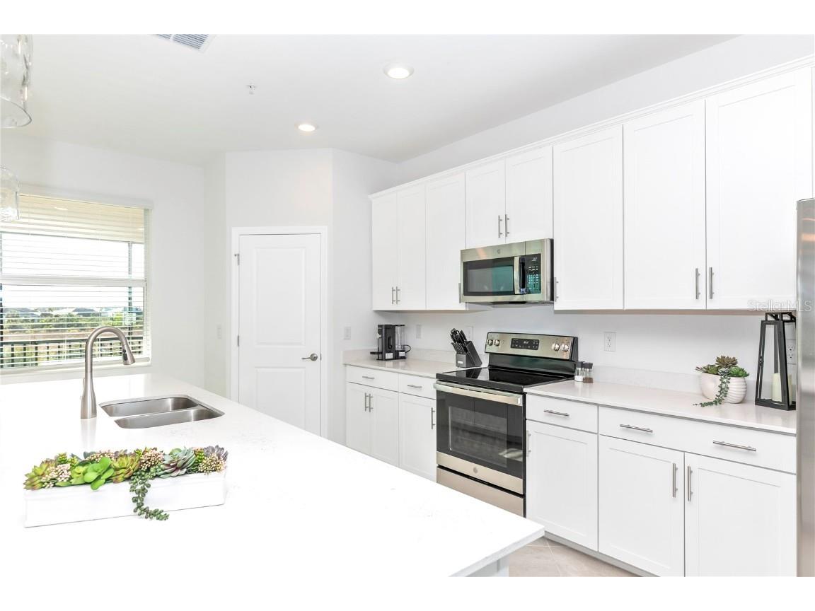 17560 Boracay Court #202 Venice FL 34293 N6137372 image15