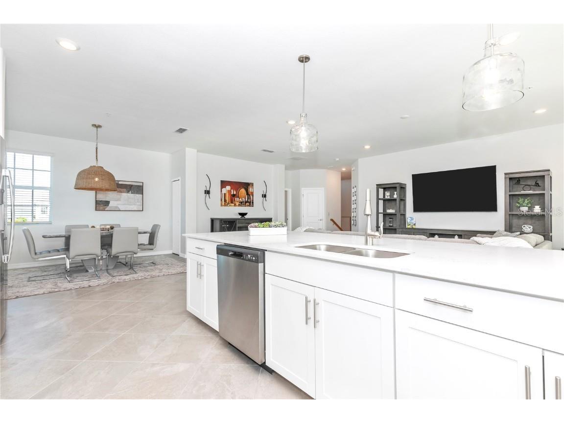 17560 Boracay Court #202 Venice FL 34293 N6137372 image17