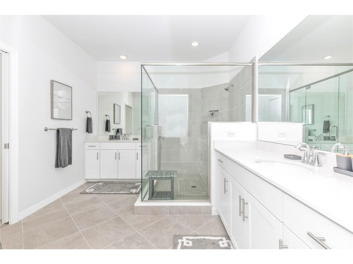 17560 Boracay Court #202 Venice FL 34293 N6137372 image36