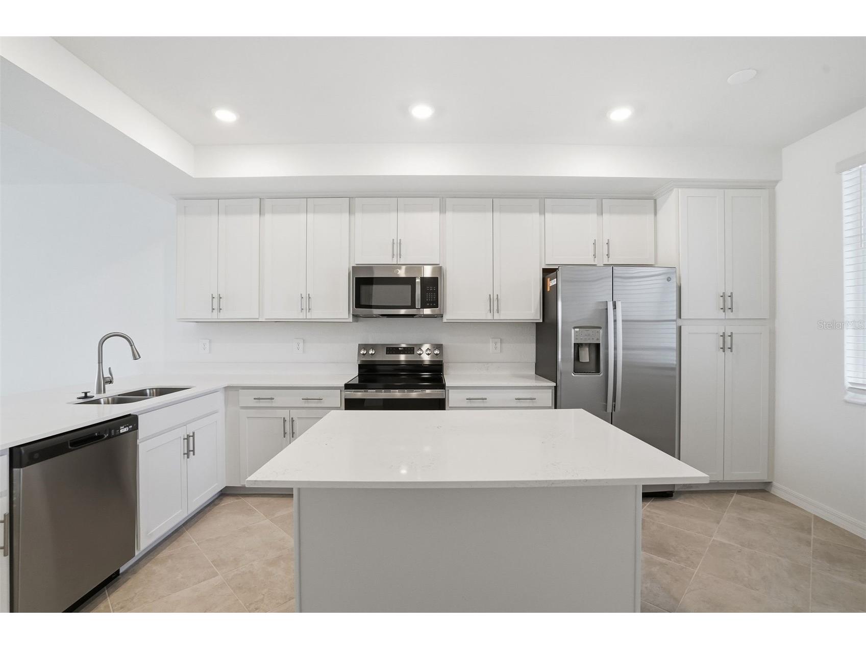 17560 Opal Sand Drive #105 Venice FL 34293 TB8495267 image3