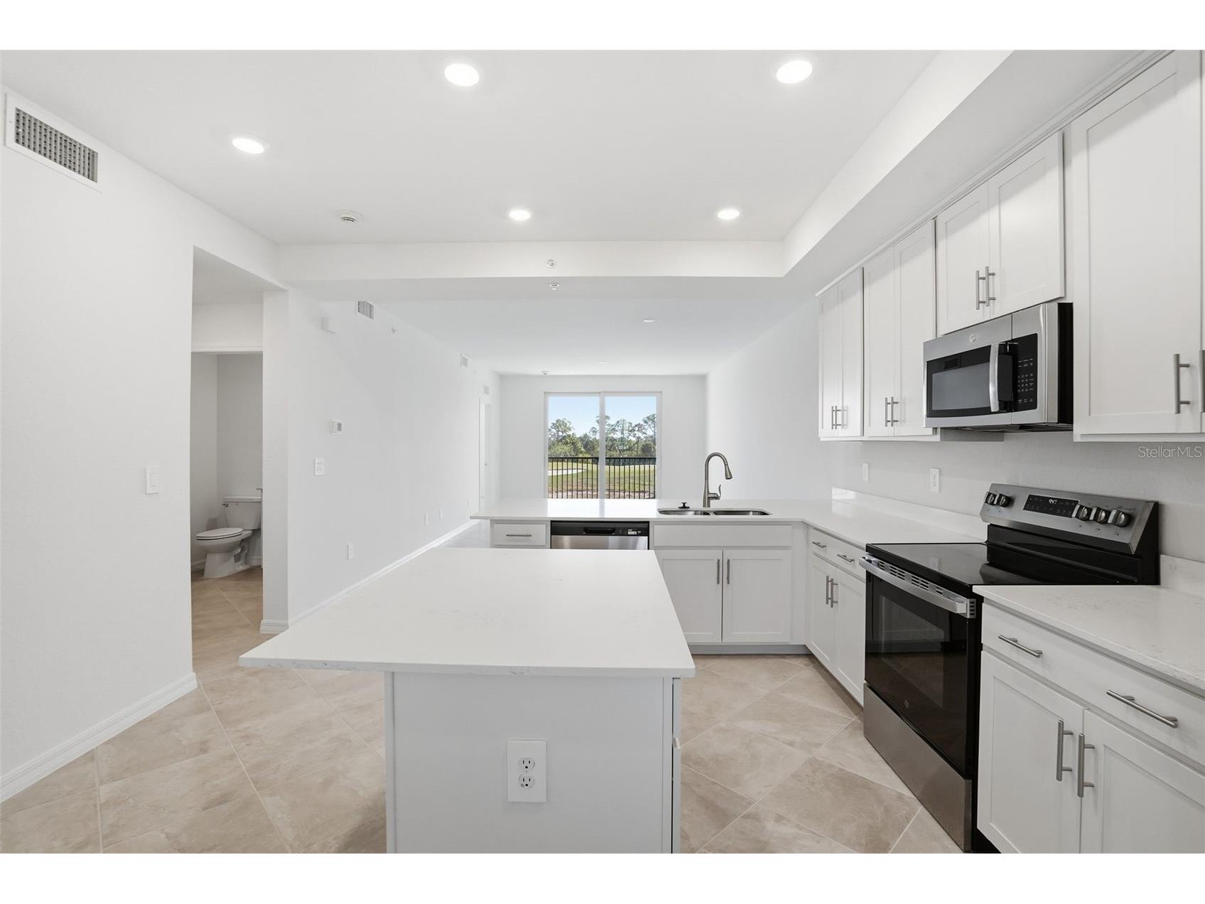 17560 Opal Sand Drive #105 Venice FL 34293 TB8495267 image6
